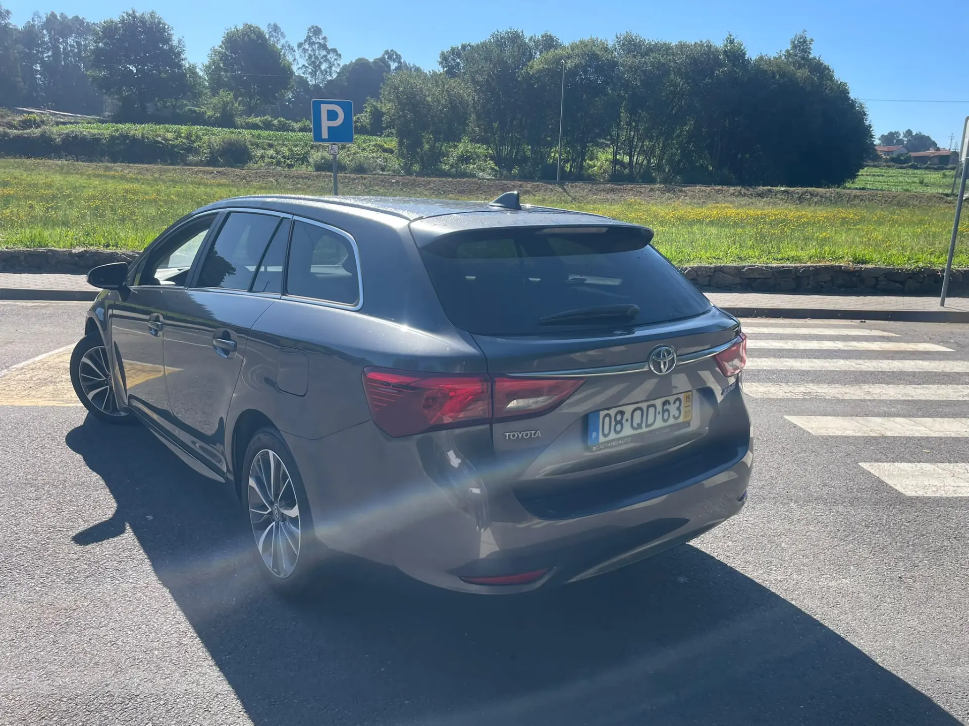 Toyota Avensis 13