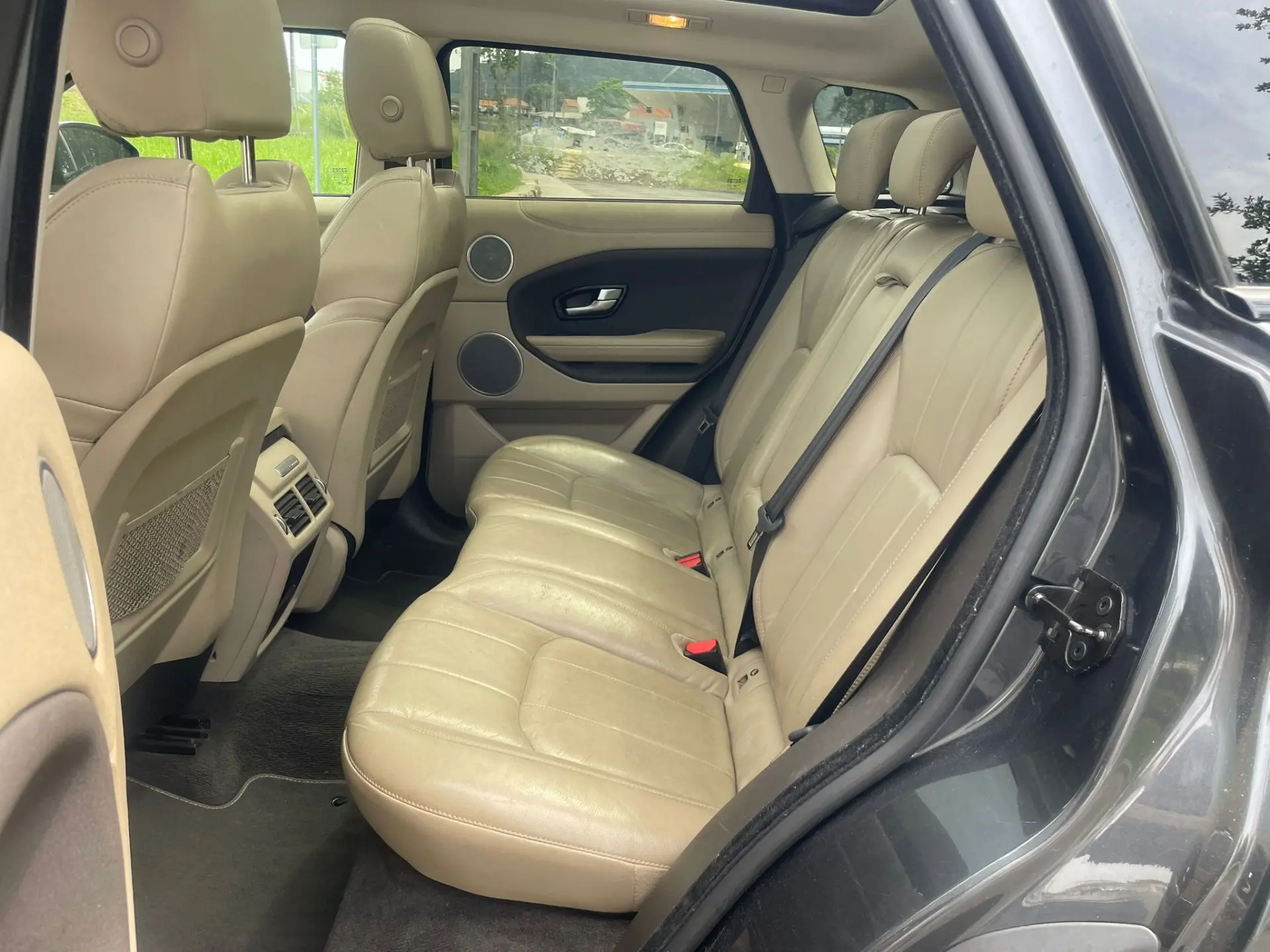Land Rover Range Rover Evoque 4