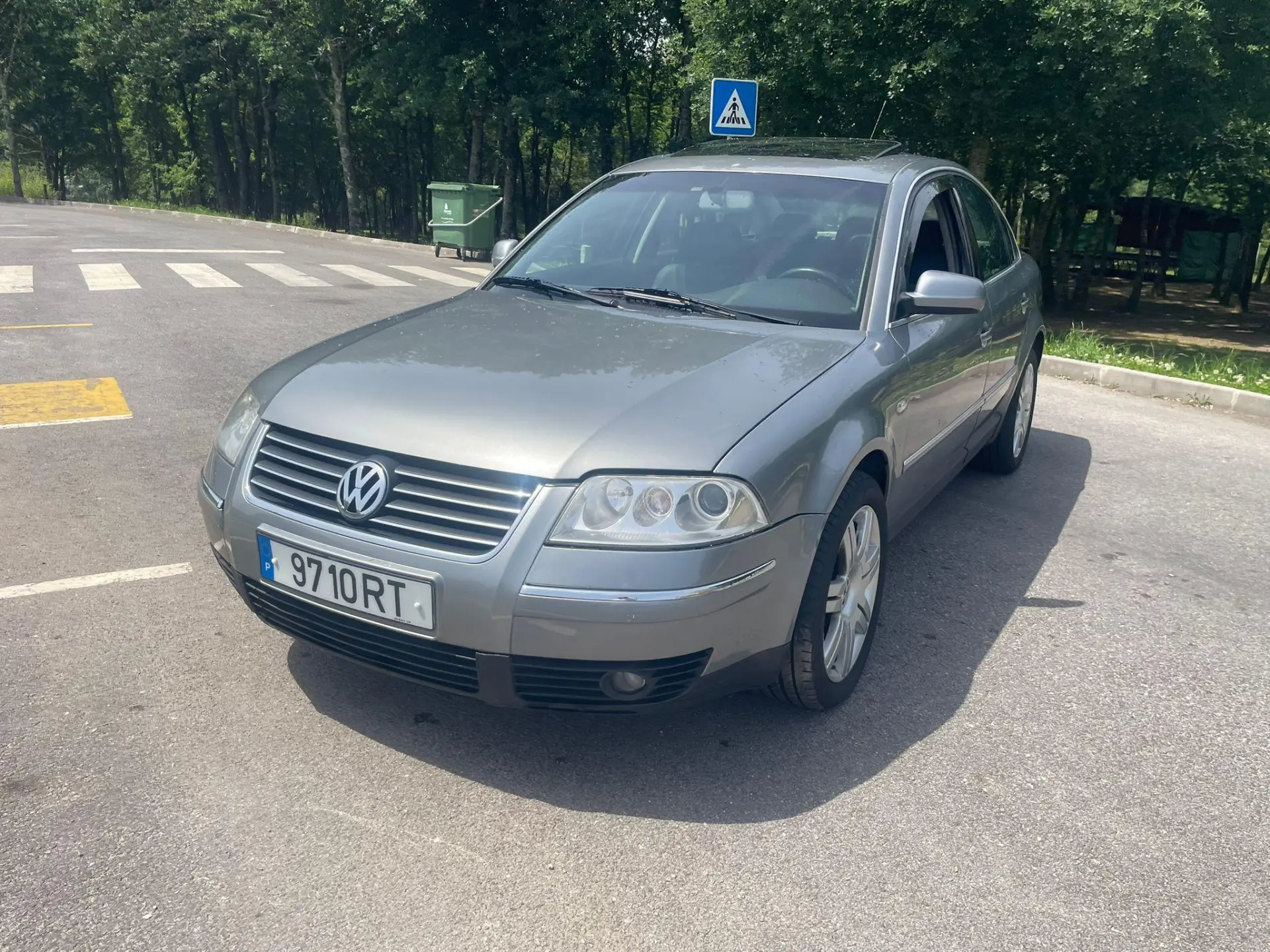 Volkswagen Passat 1