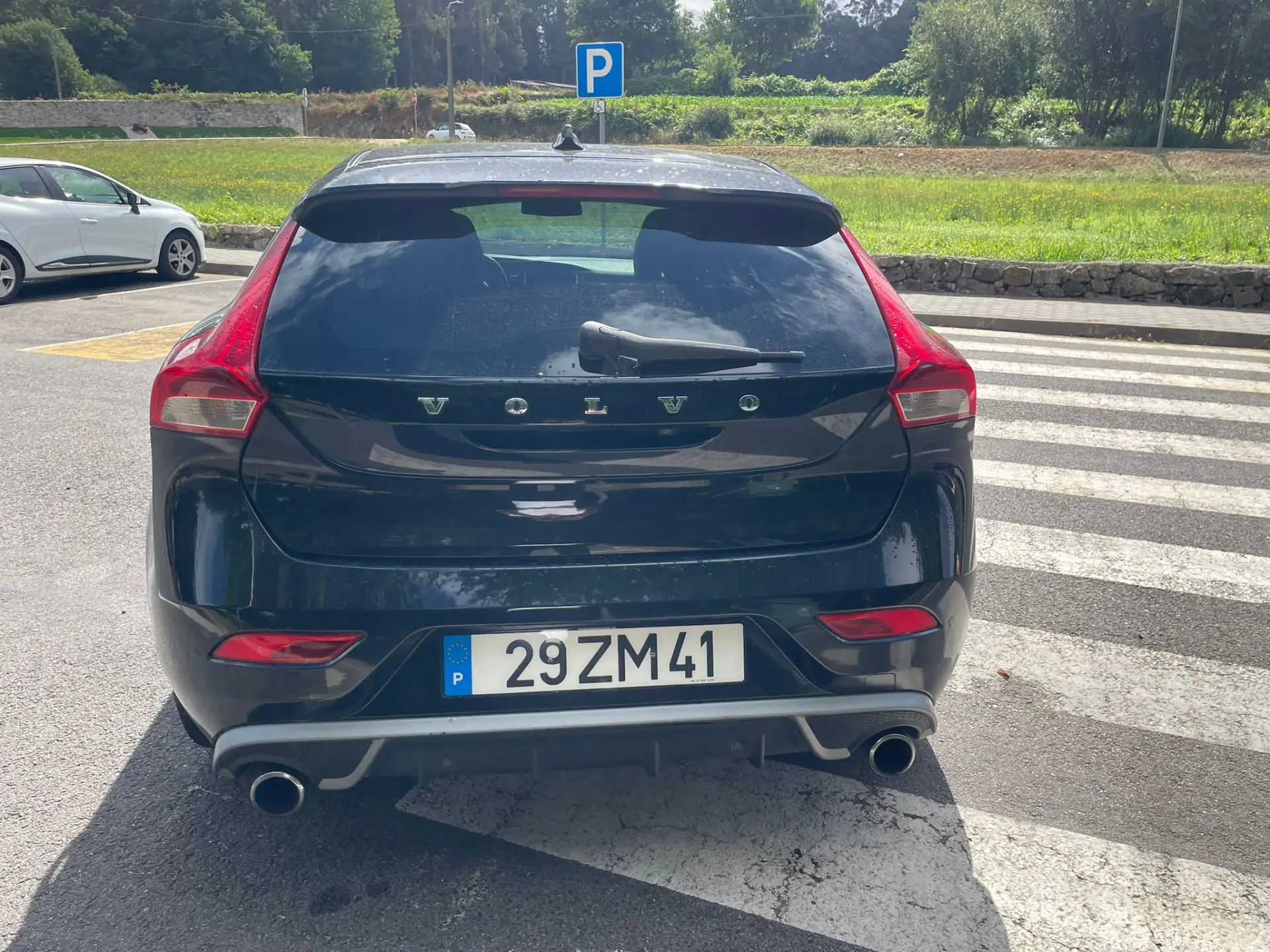 Volvo V40 1.6 D2 R-Design 15