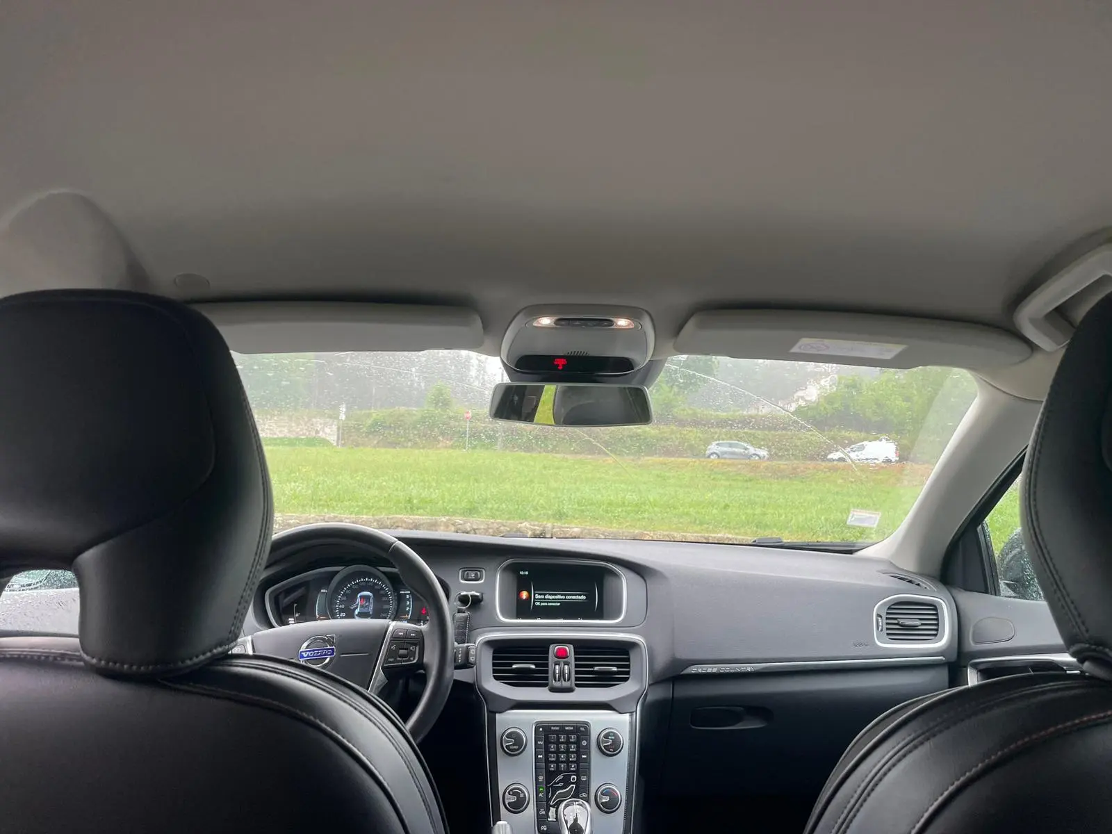 Volvo V40 Cross Country 12