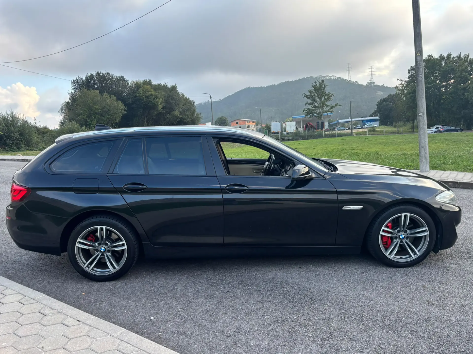 BMW 525 d Auto 14