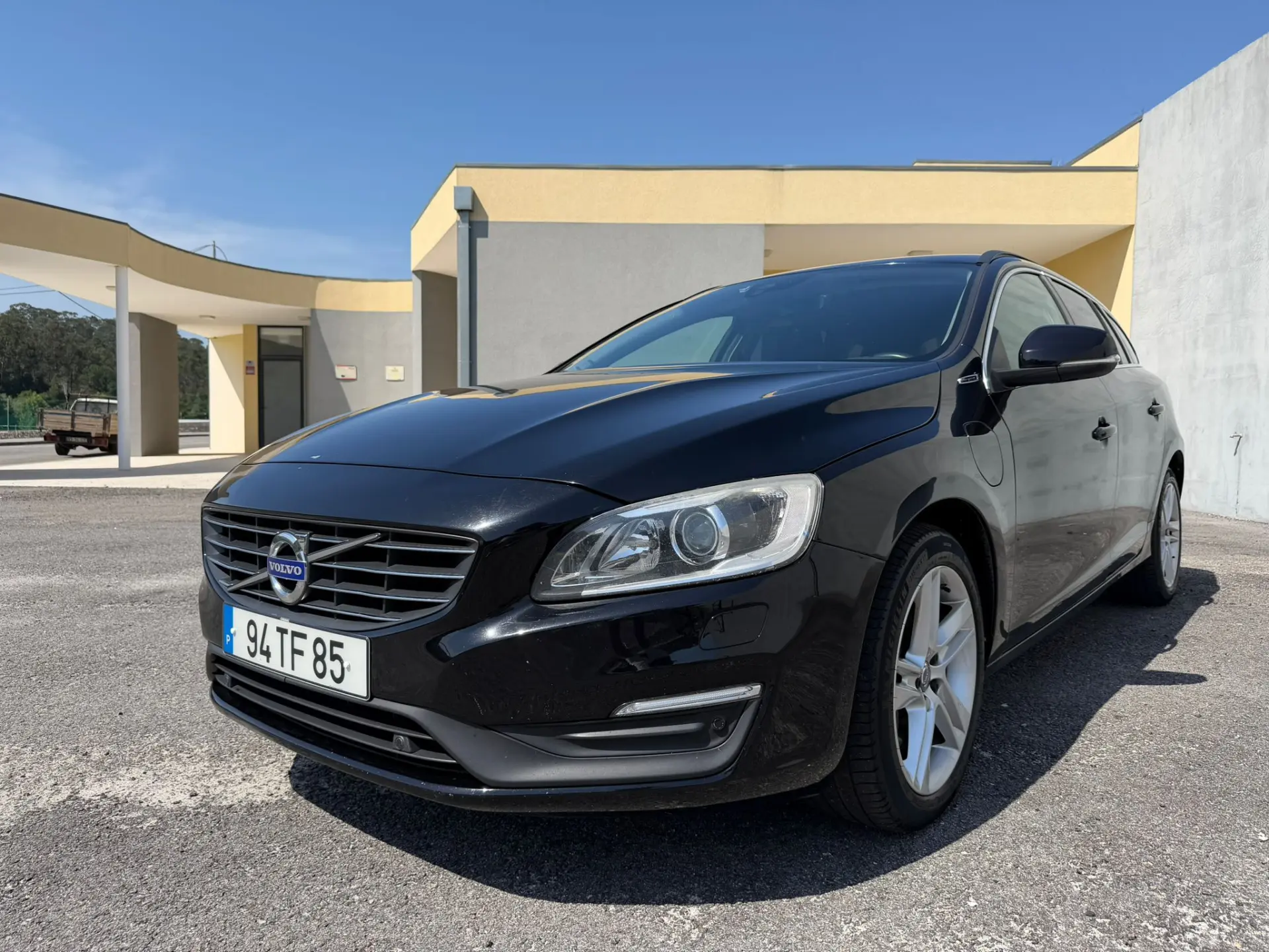 Volvo V60 8