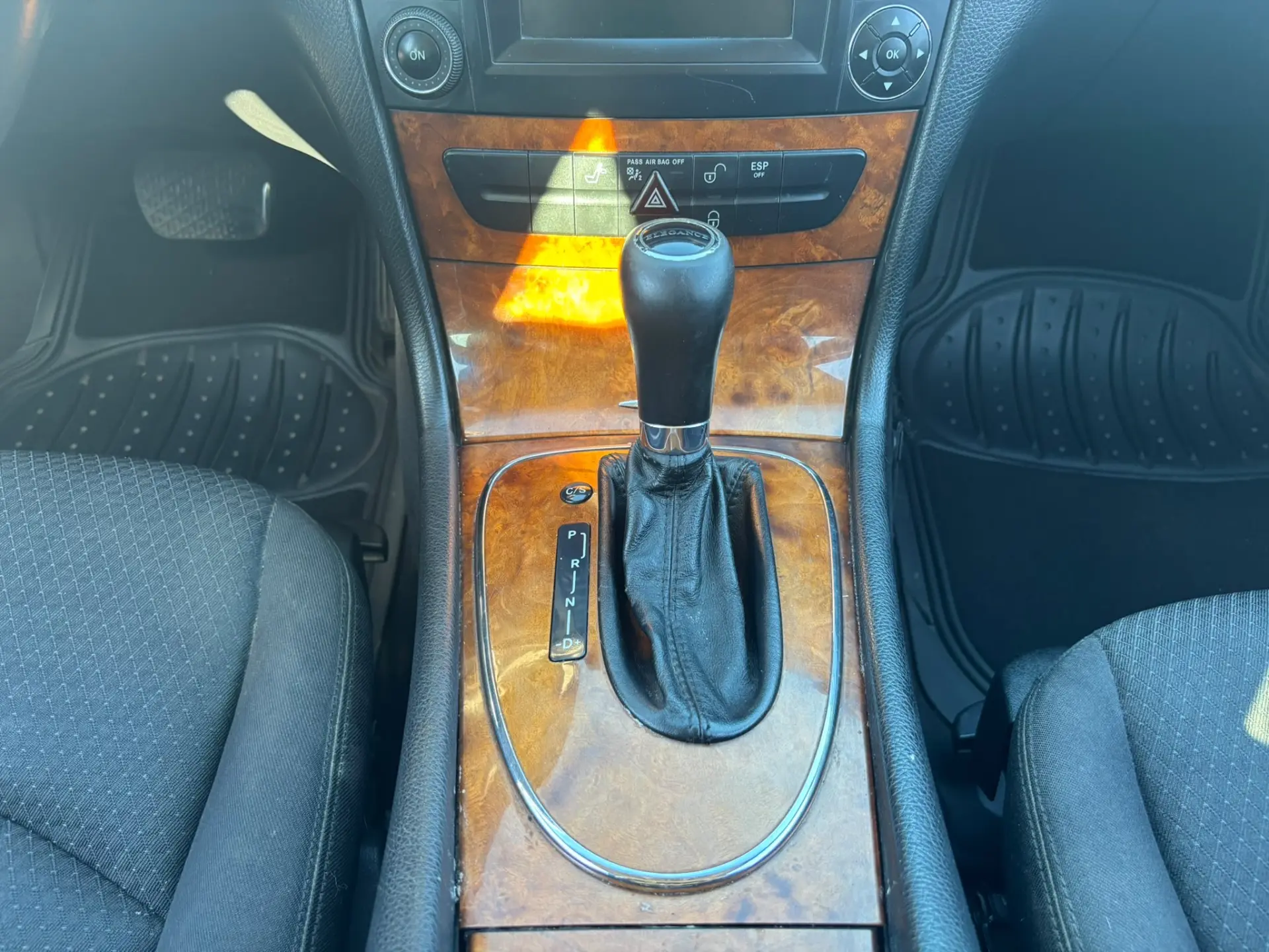 Mercedes-Benz E 220 CDi Classic BE Auto. 7