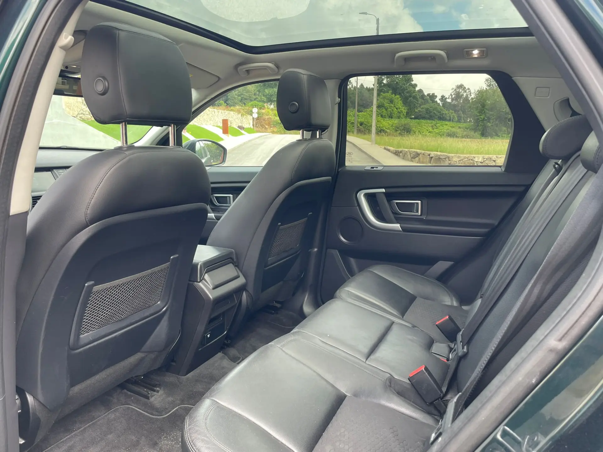 Land Rover Discovery Sport 19
