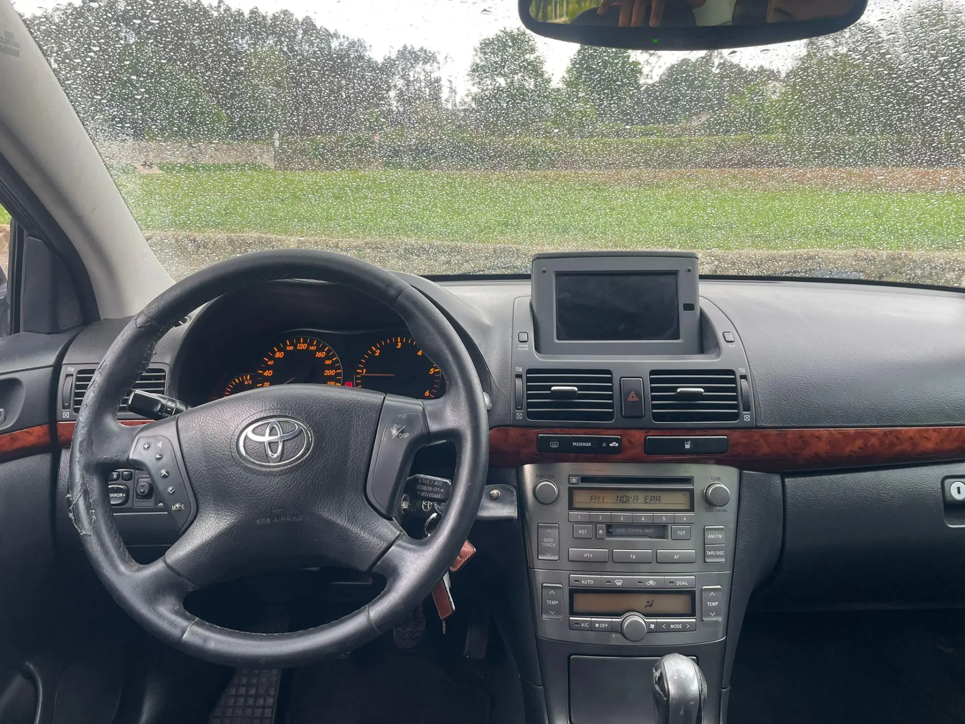 Toyota Avensis 2