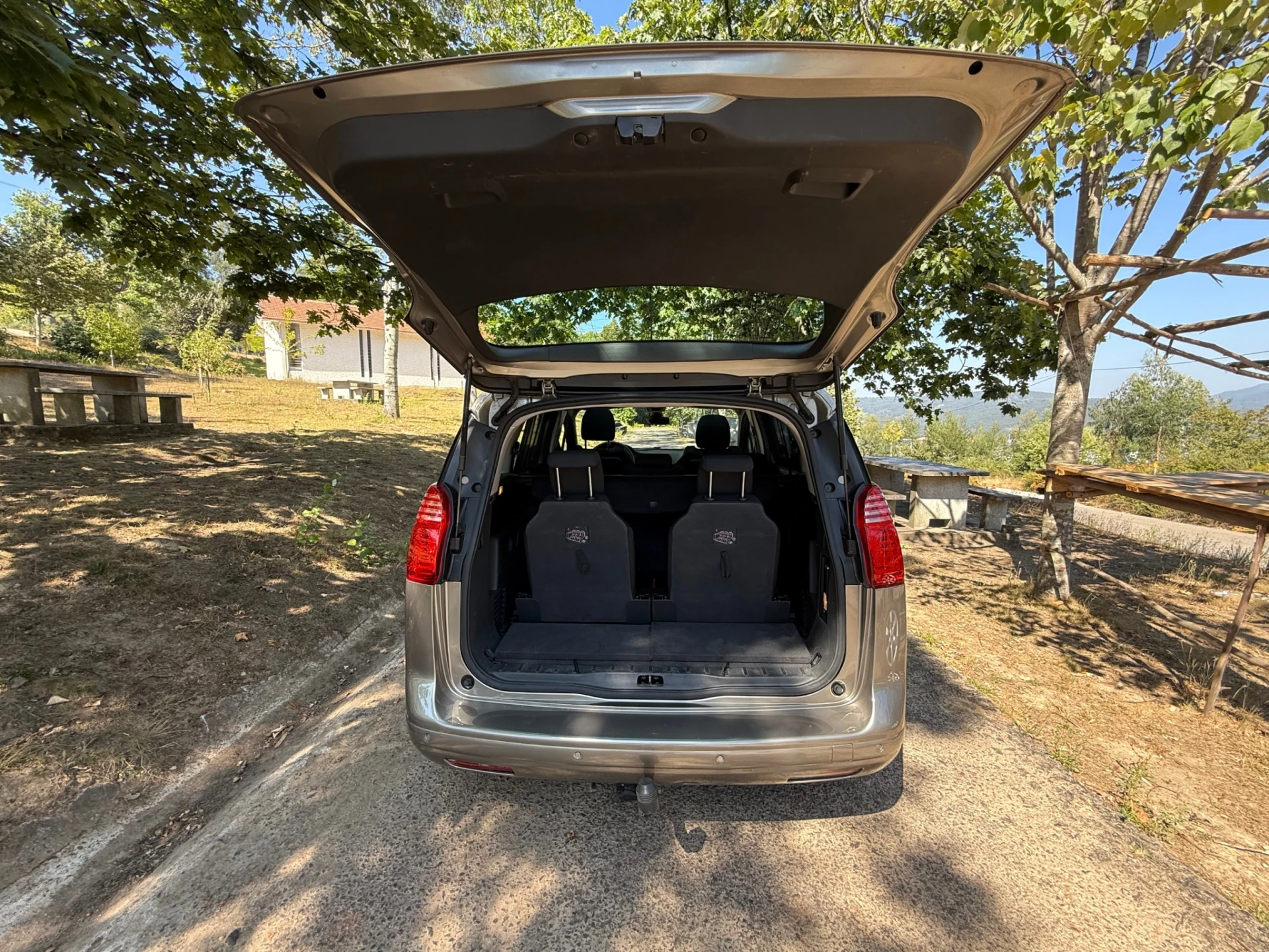 Peugeot 5008 12