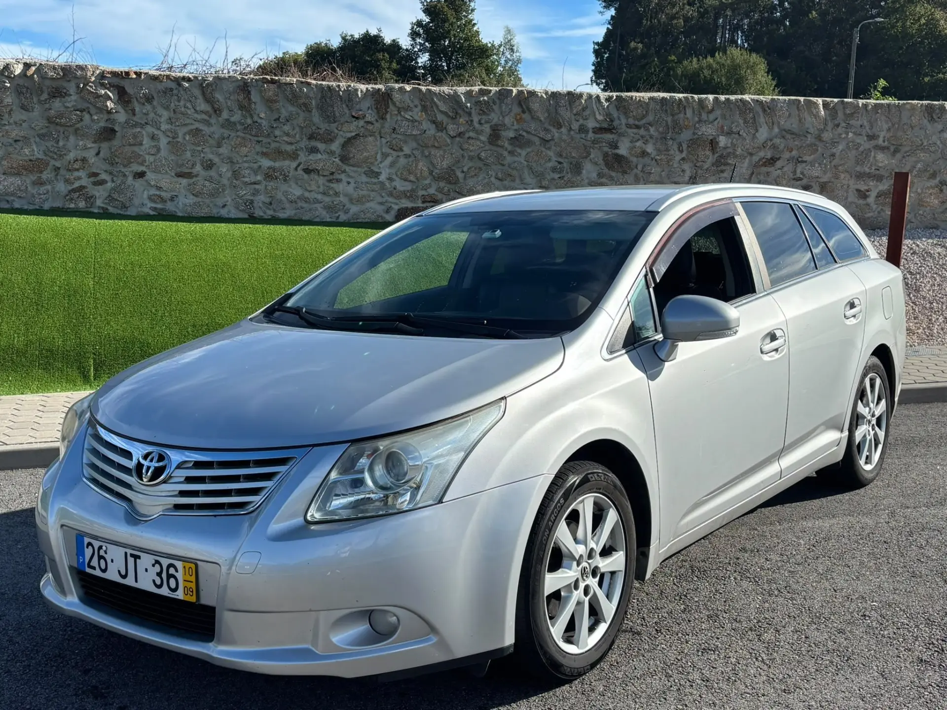 Toyota Avensis SD 2.0 D-4D 1