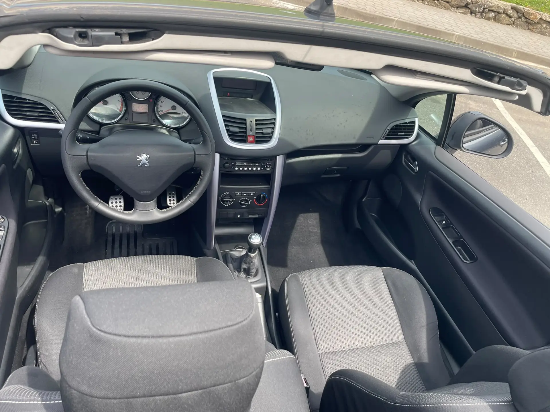 Peugeot 207 1.6 HDi Sport 2
