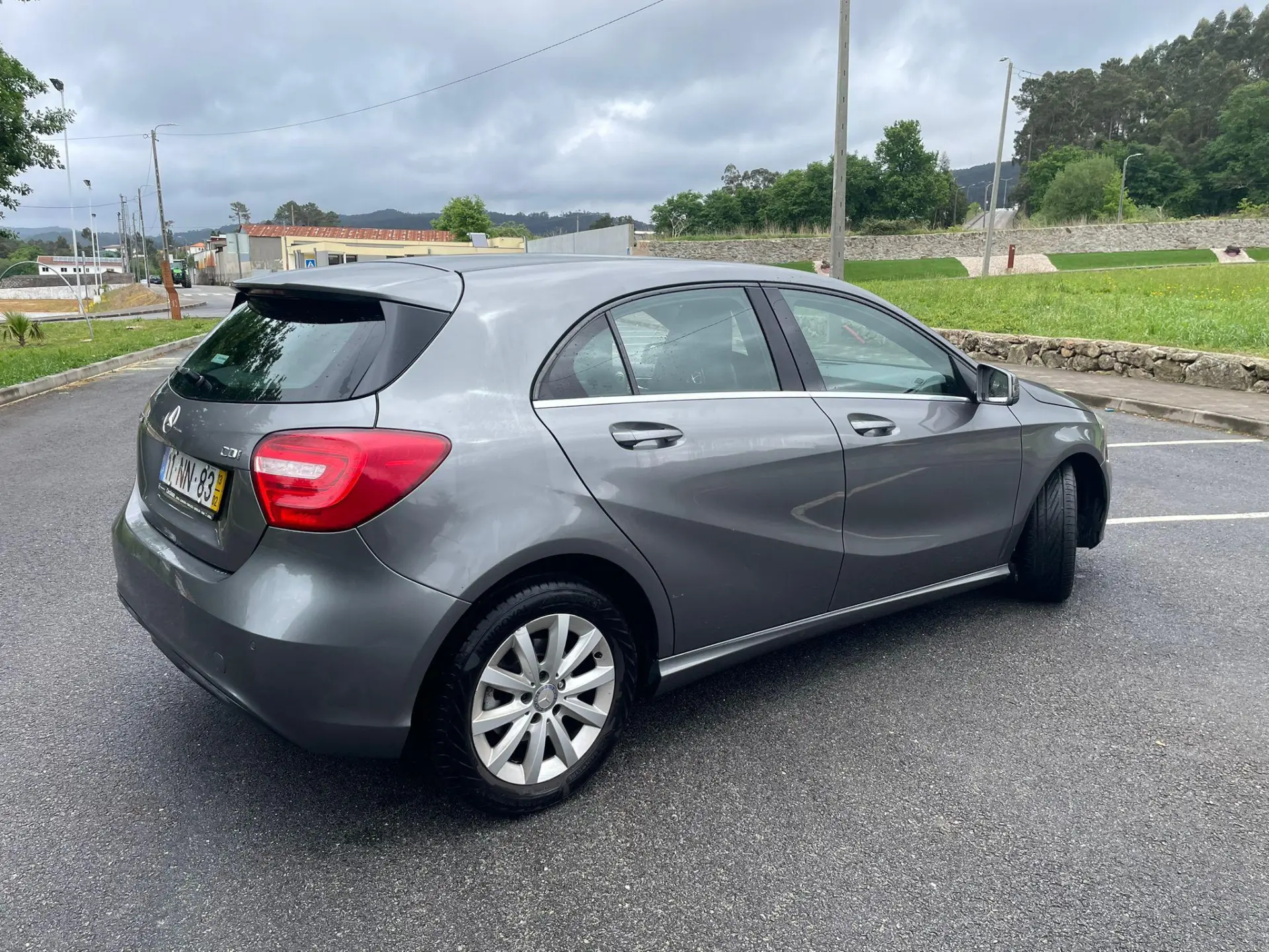 Mercedes-Benz A 180 d Urban 14