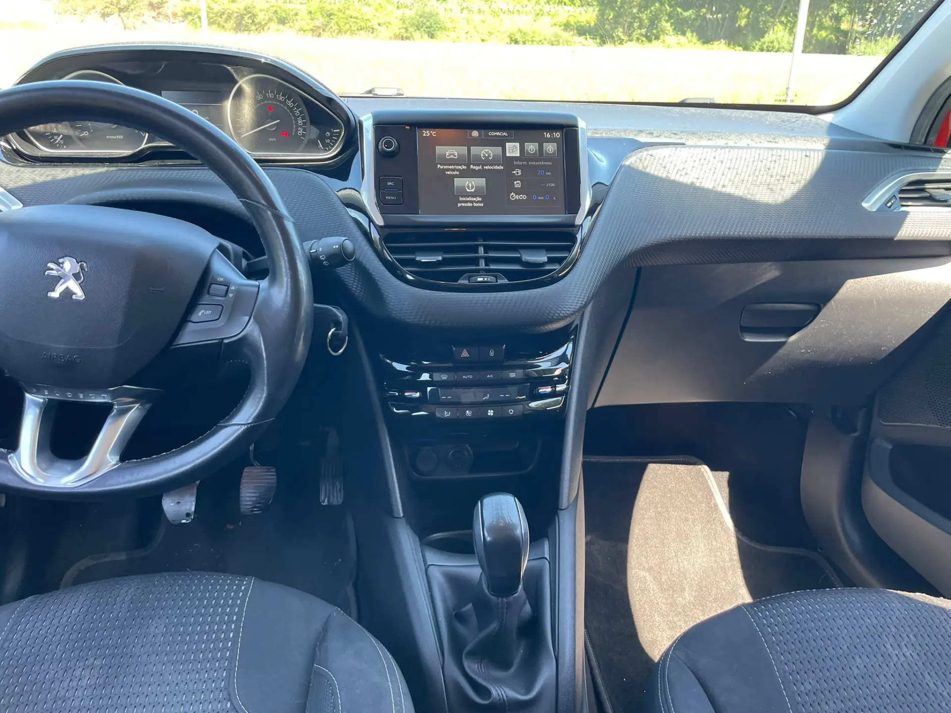 Peugeot 208 2