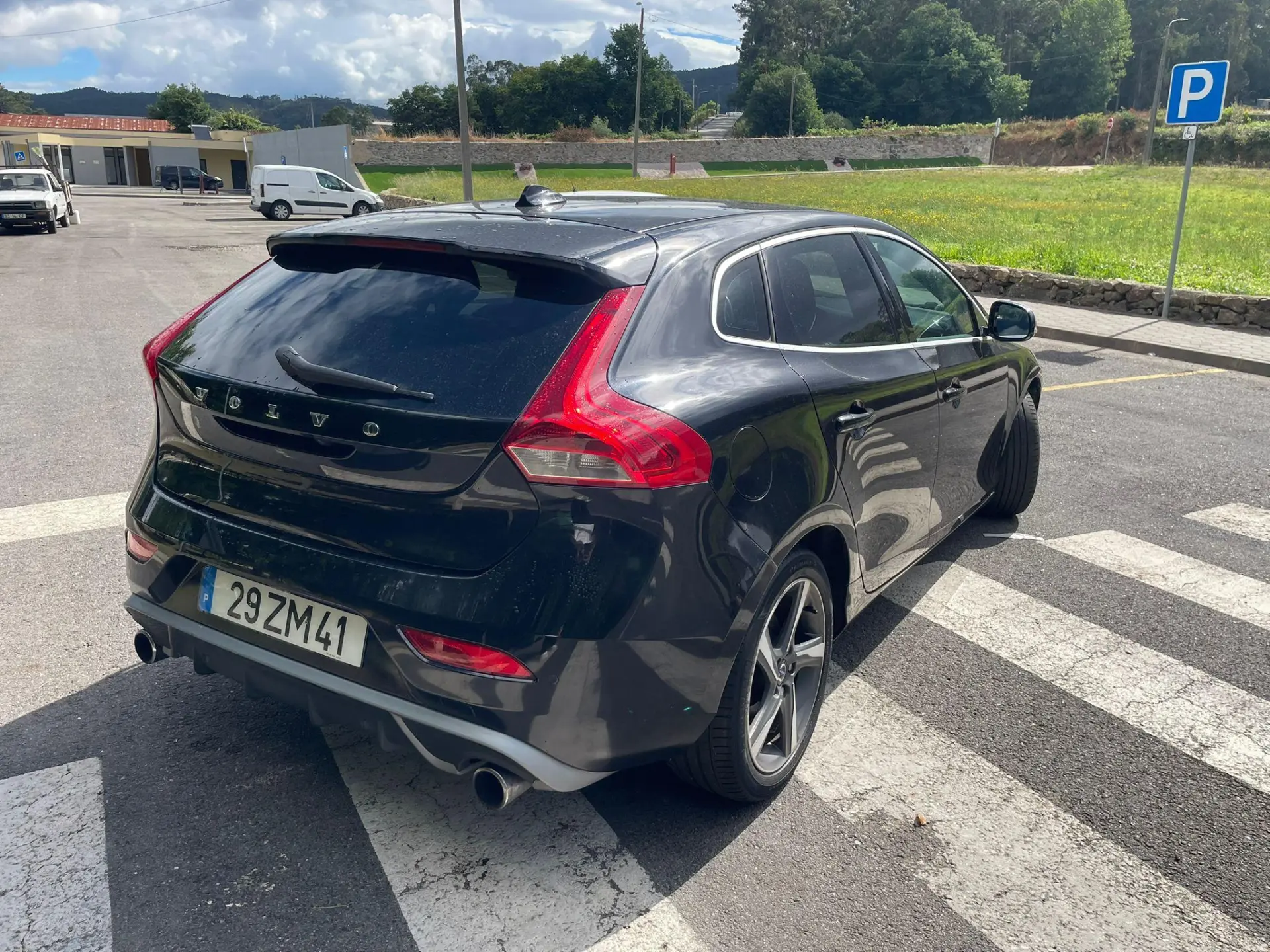 Volvo V40 1.6 D2 R-Design 7