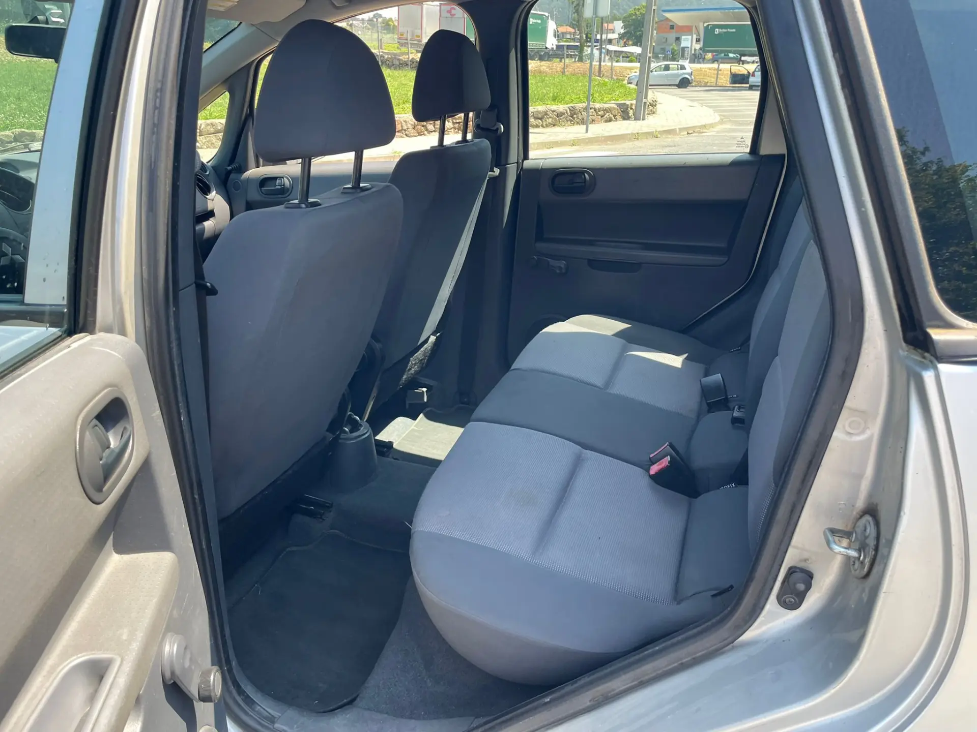 Mitsubishi Colt 14