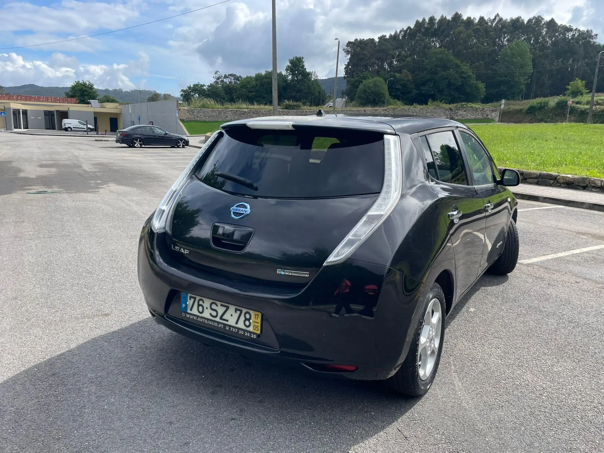 Nissan Leaf 5