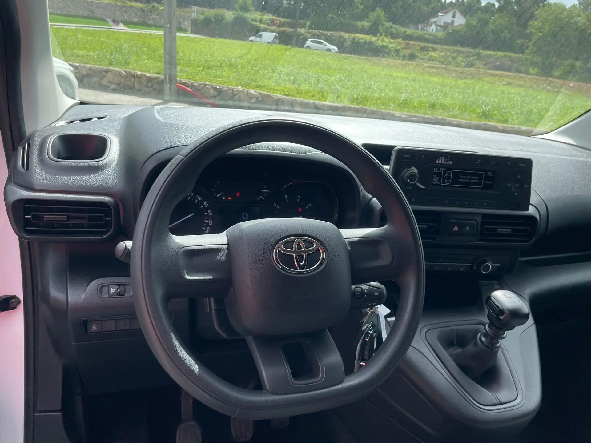 Toyota Proace City Verso 10