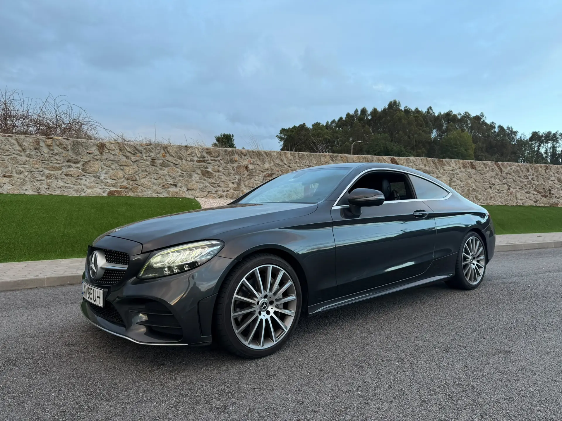 Mercedes-Benz C 300 Outro 1