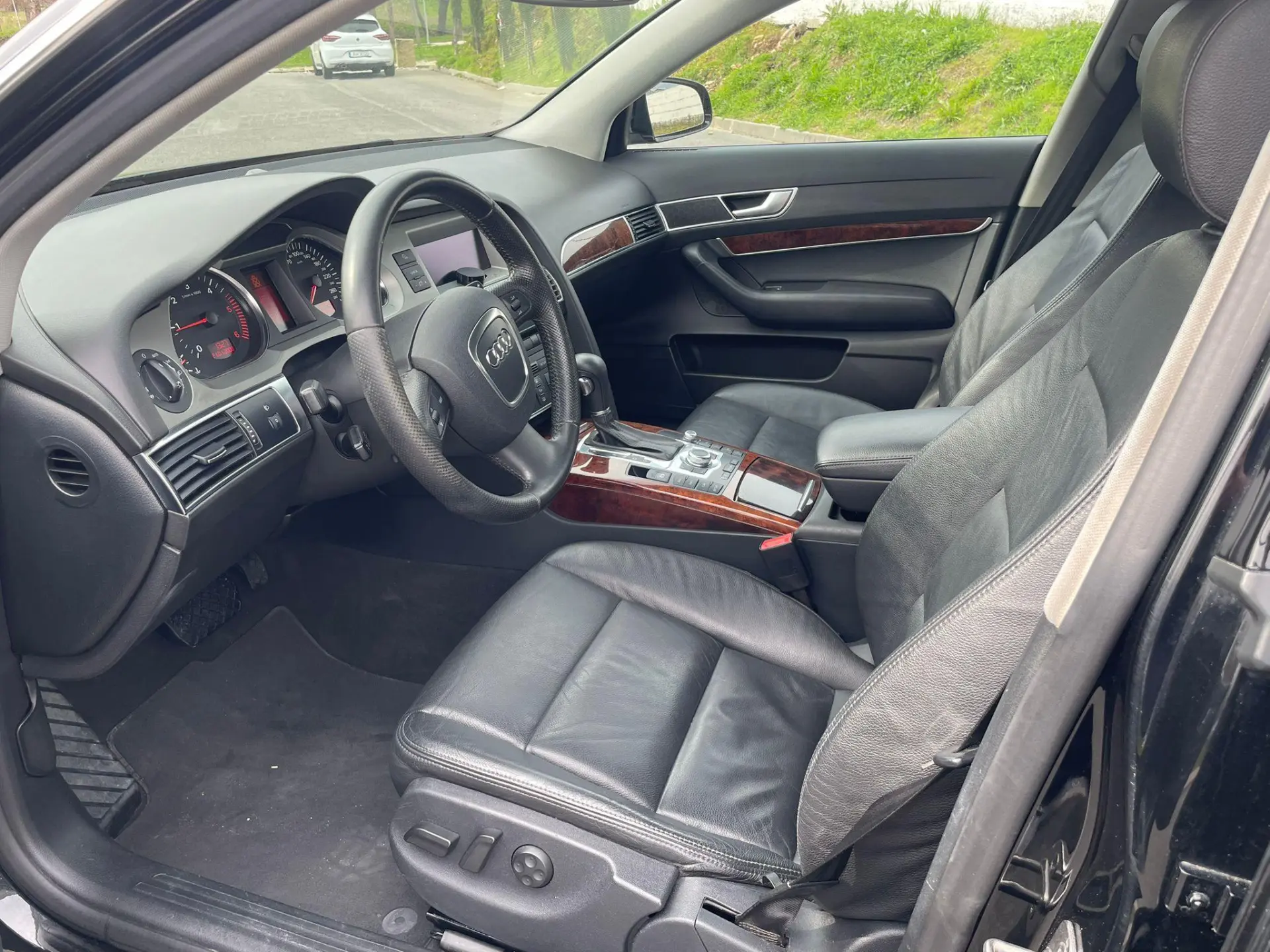 Audi A6 8