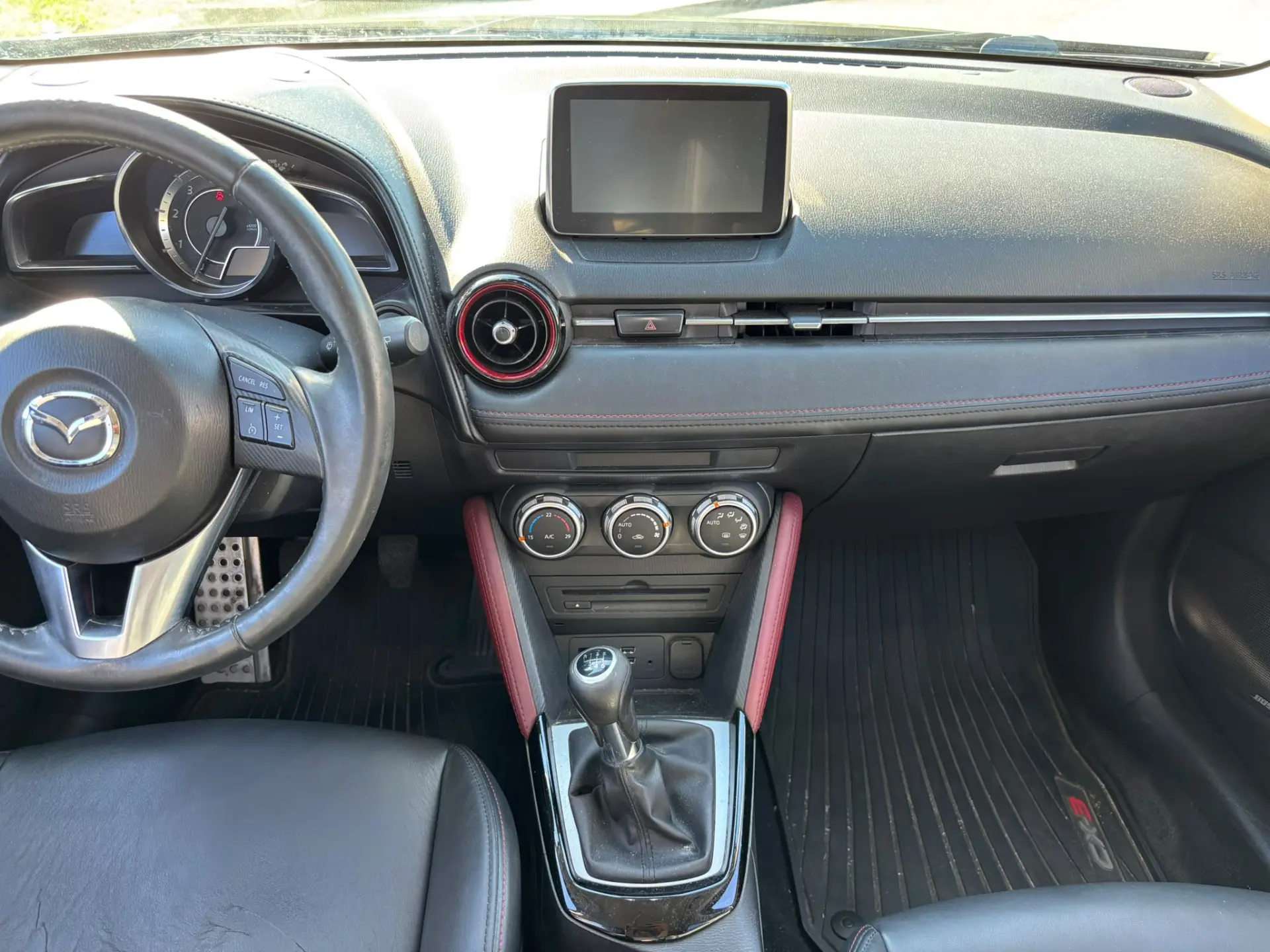 Mazda CX-3 10