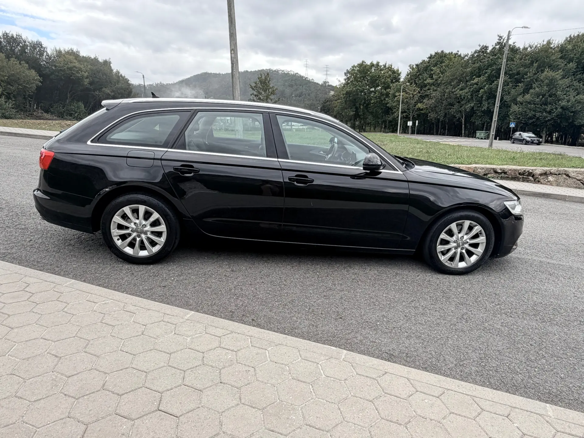 Audi A6 Avant 2.0 TDi Advance S tronic 10