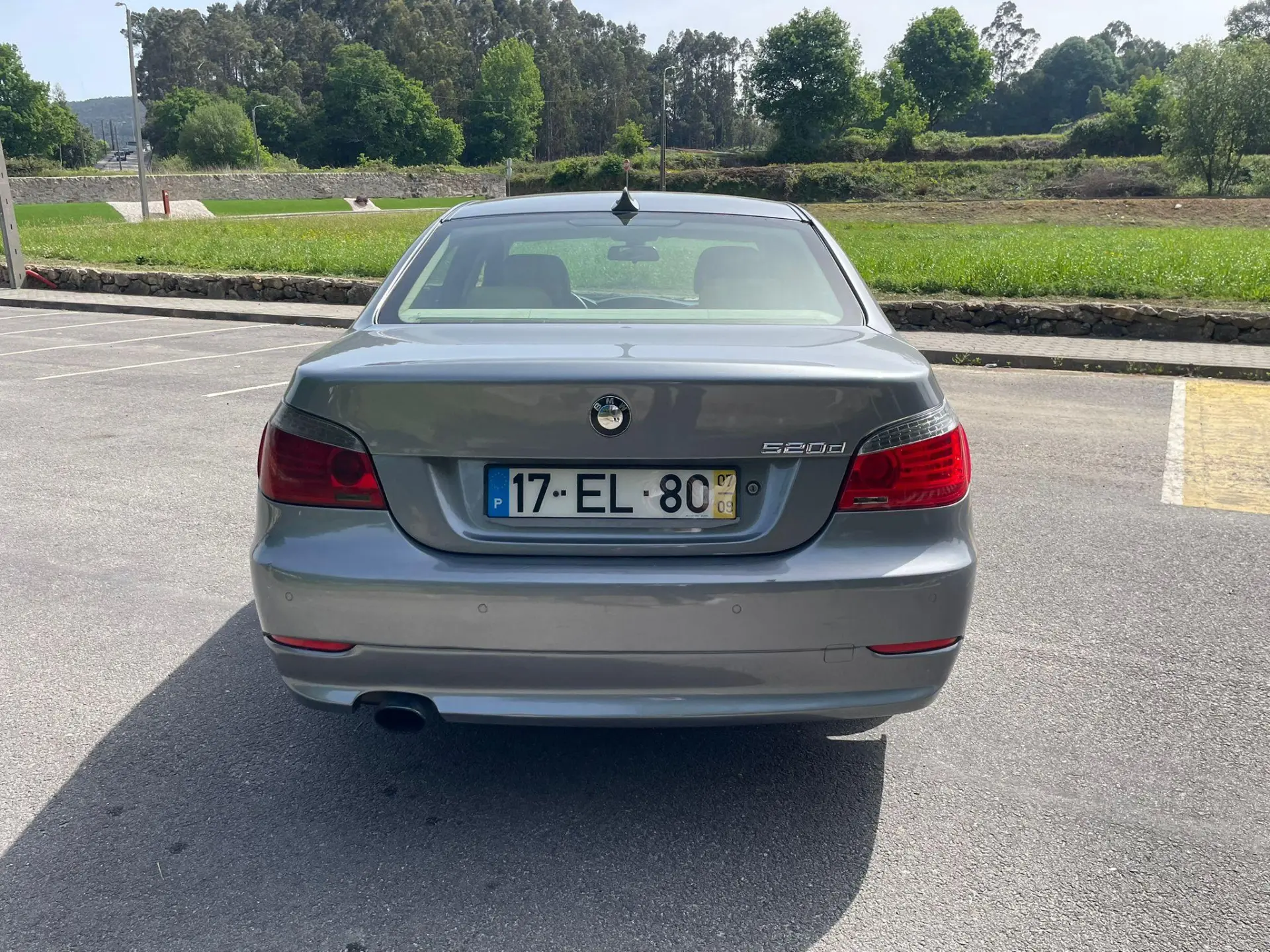BMW 520 11