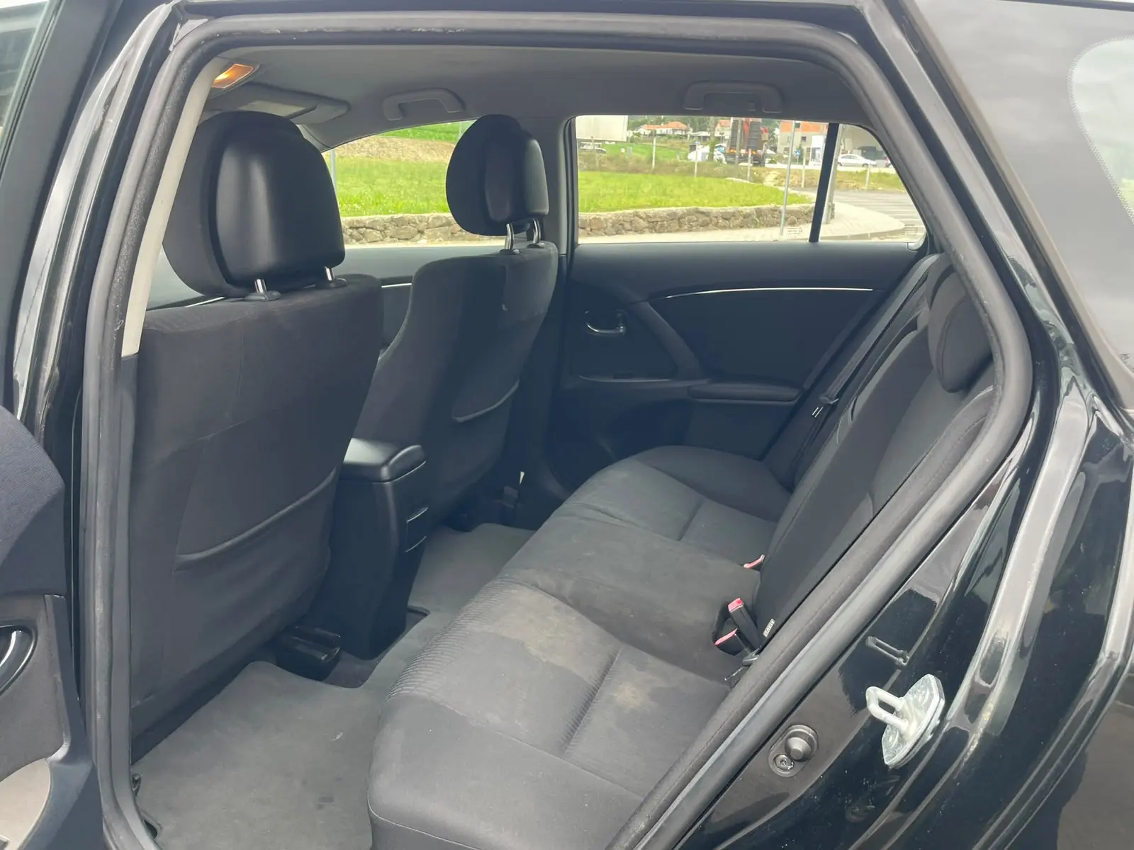Toyota Avensis 10