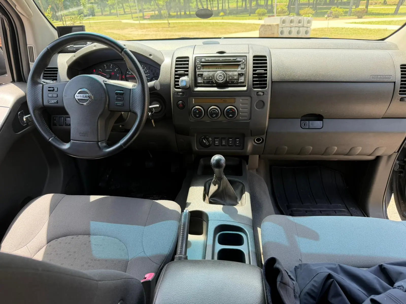 Nissan Navara 2