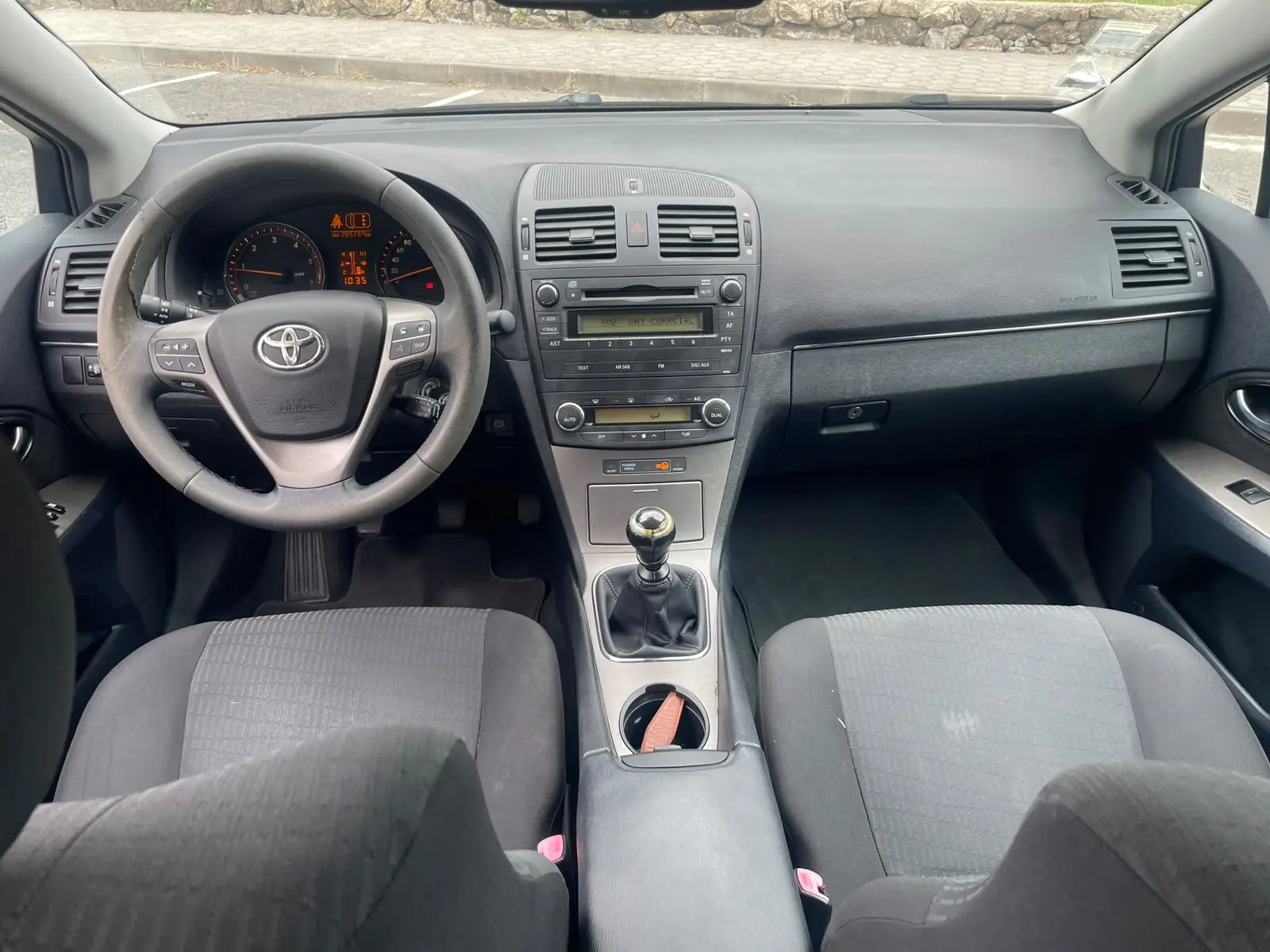 Toyota Avensis 2