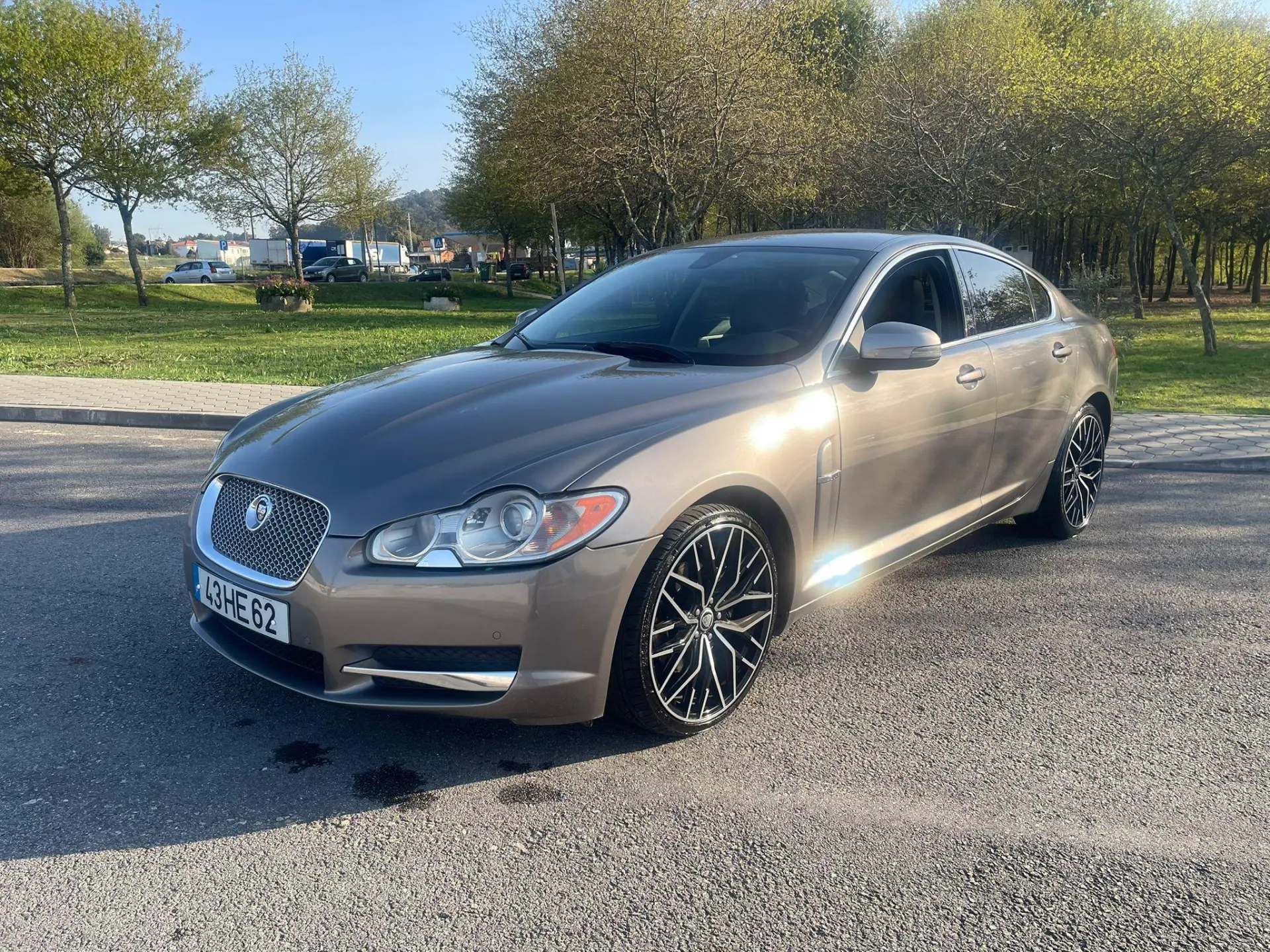 Jaguar XF 1
