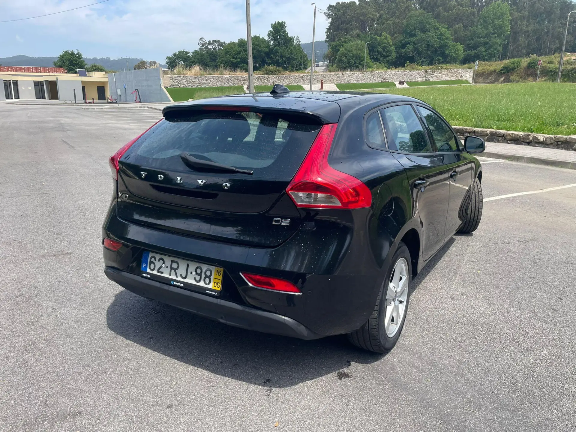 Volvo V40 11