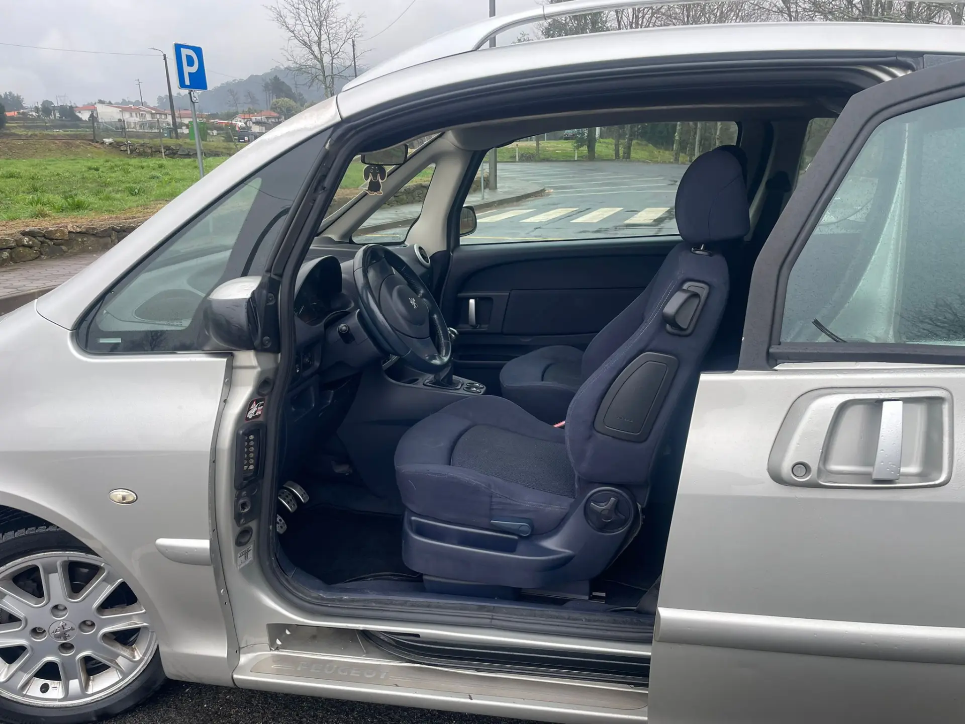 Peugeot 1007 6