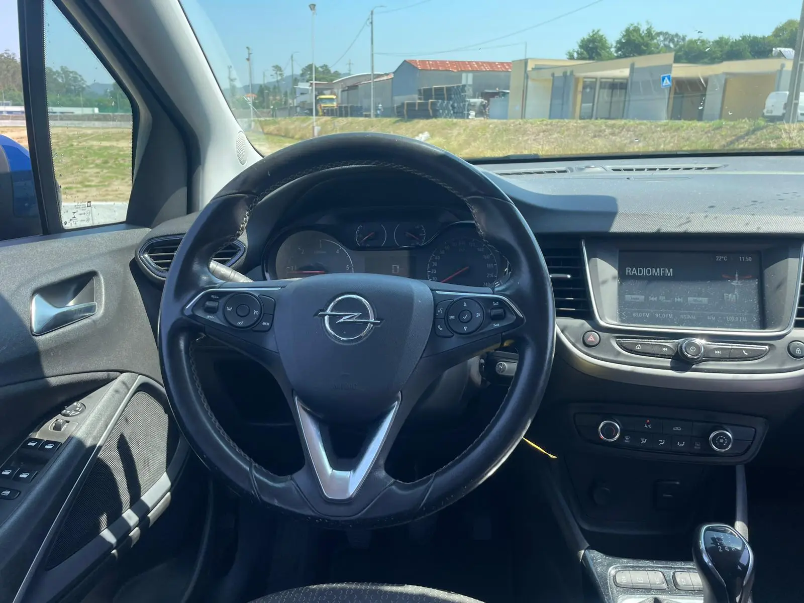Opel Crossland X 8