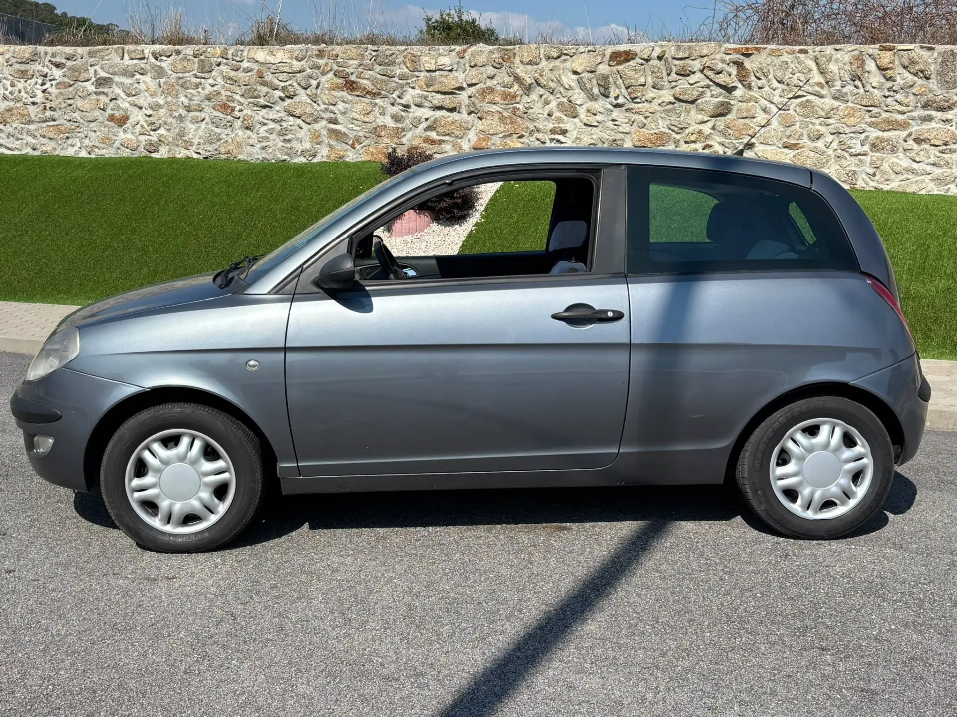 Lancia Ypsilon 9