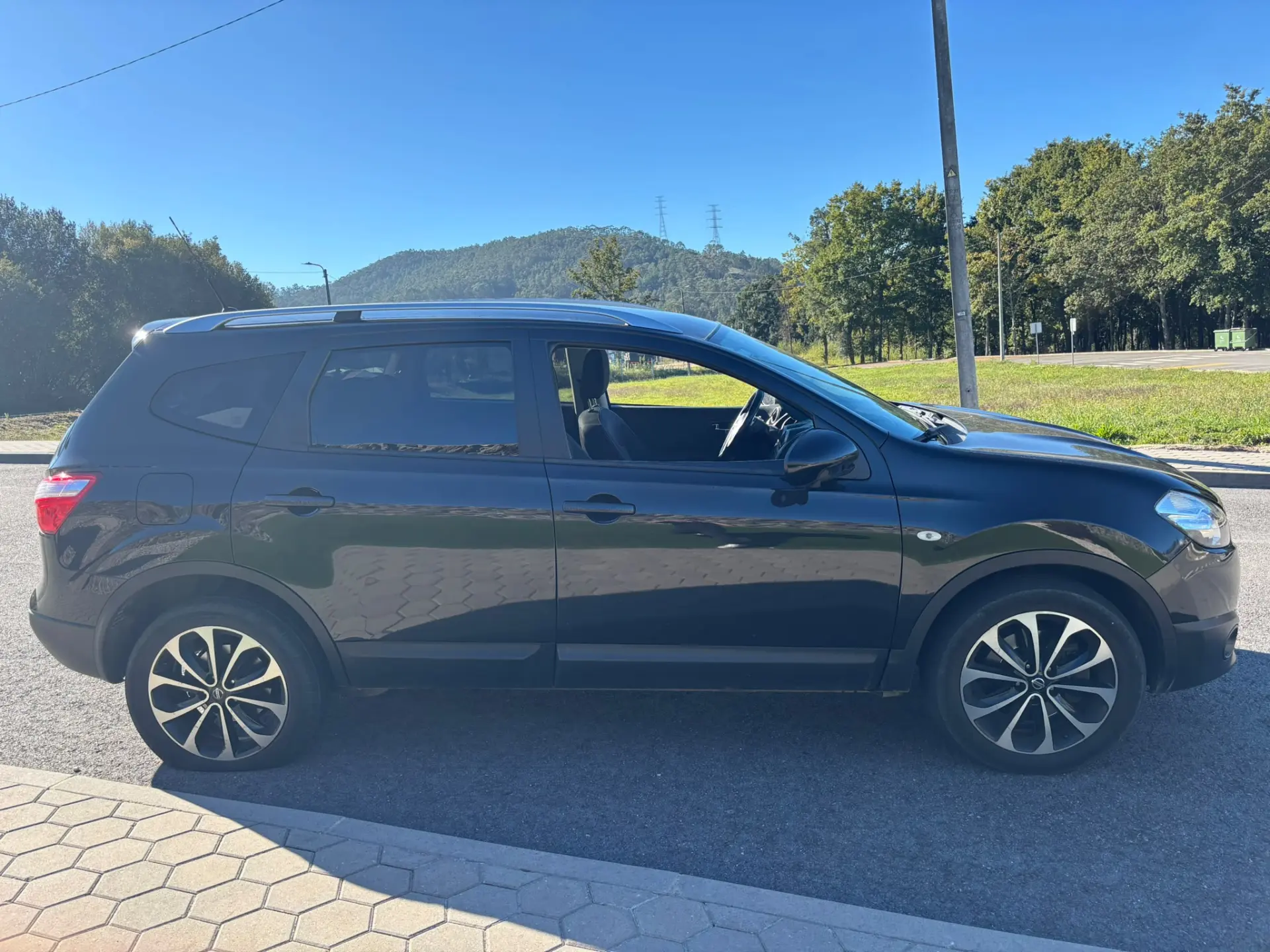 Nissan Qashqai +2 9