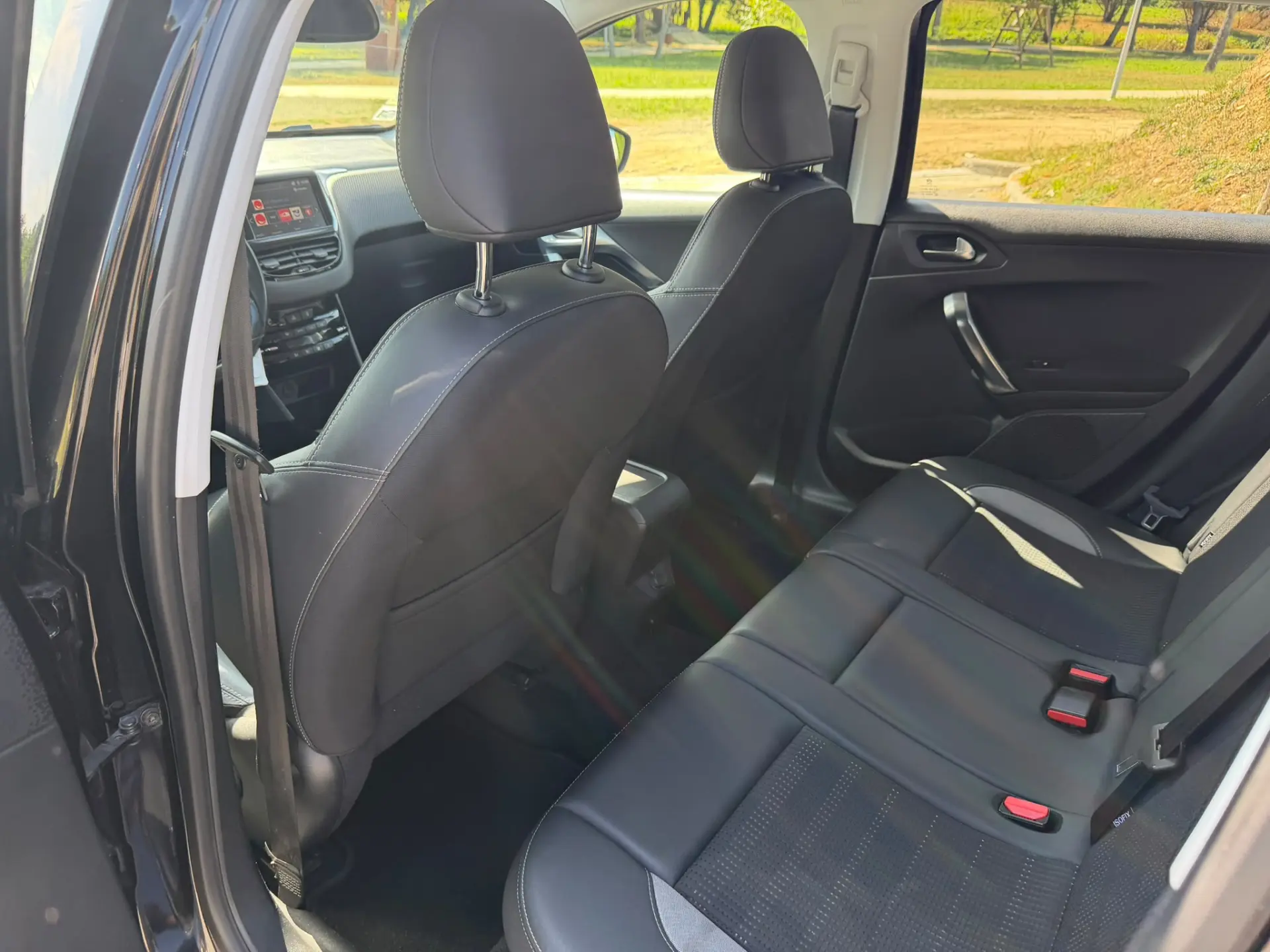 Peugeot 2008 16