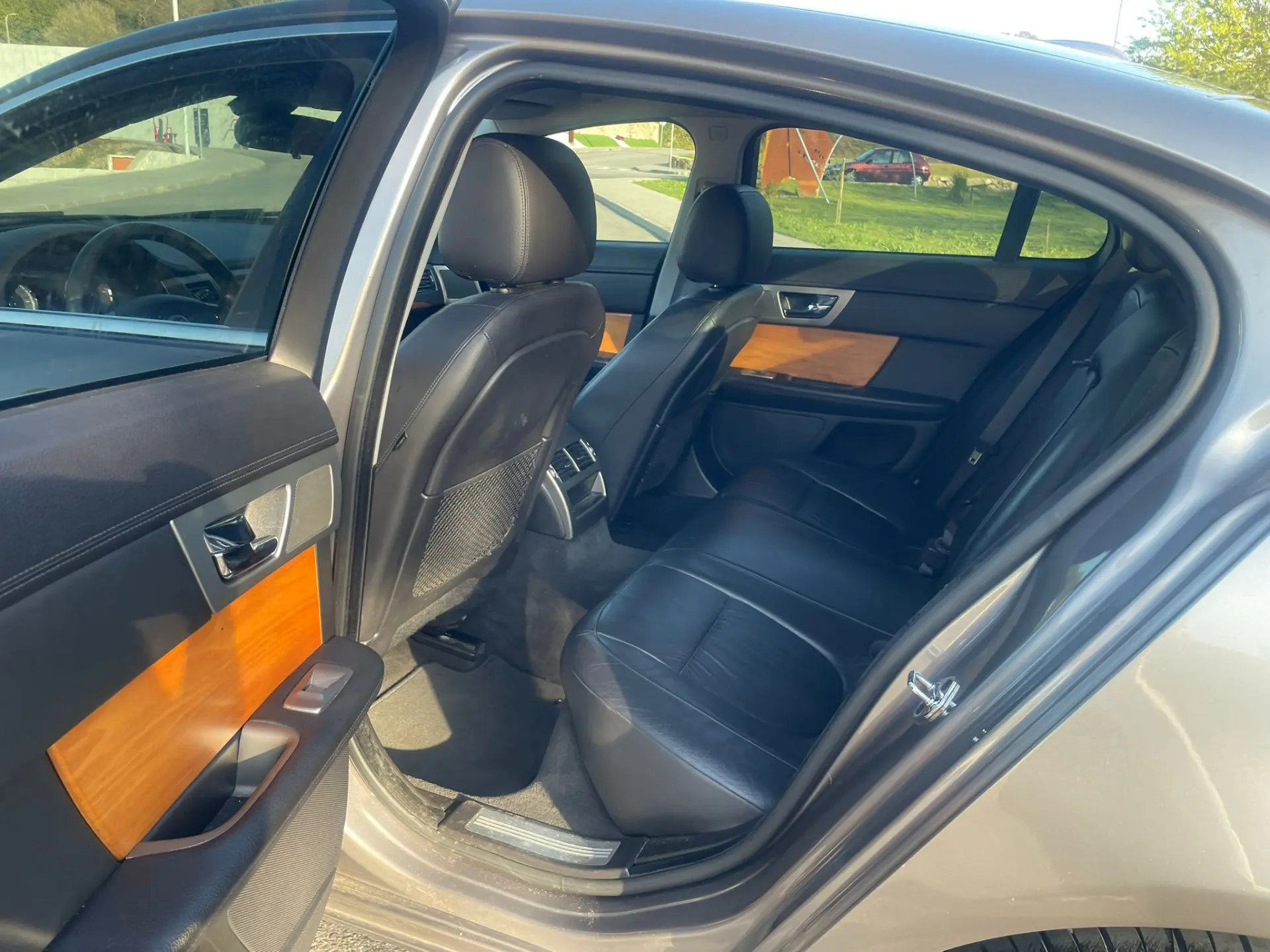 Jaguar XF 13
