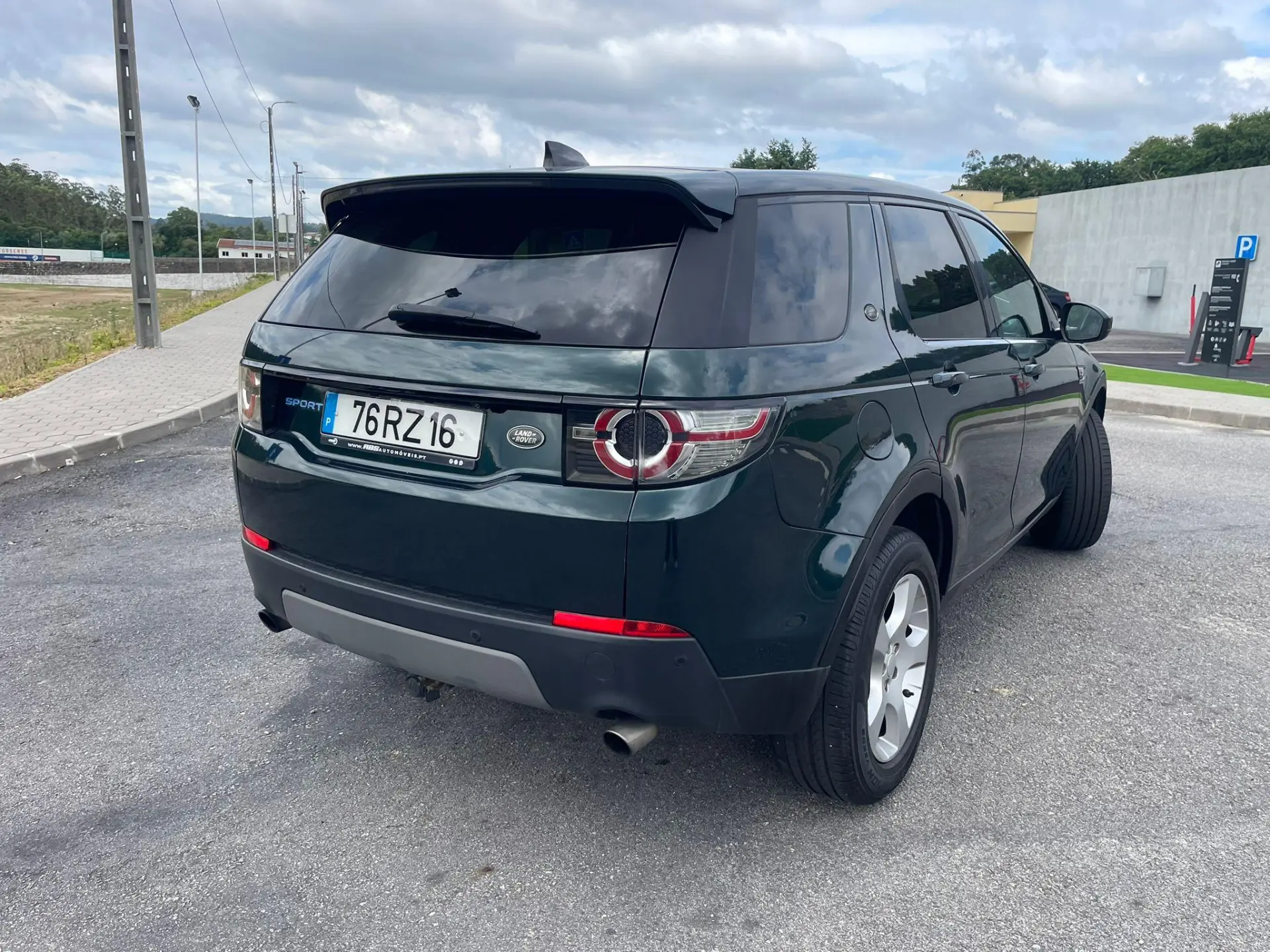 Land Rover Discovery Sport 11