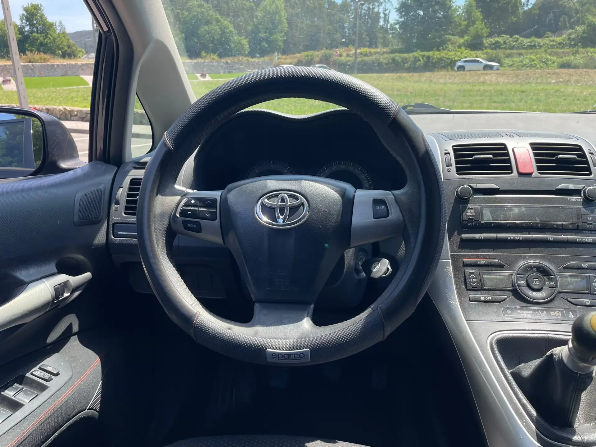 Toyota Auris 15