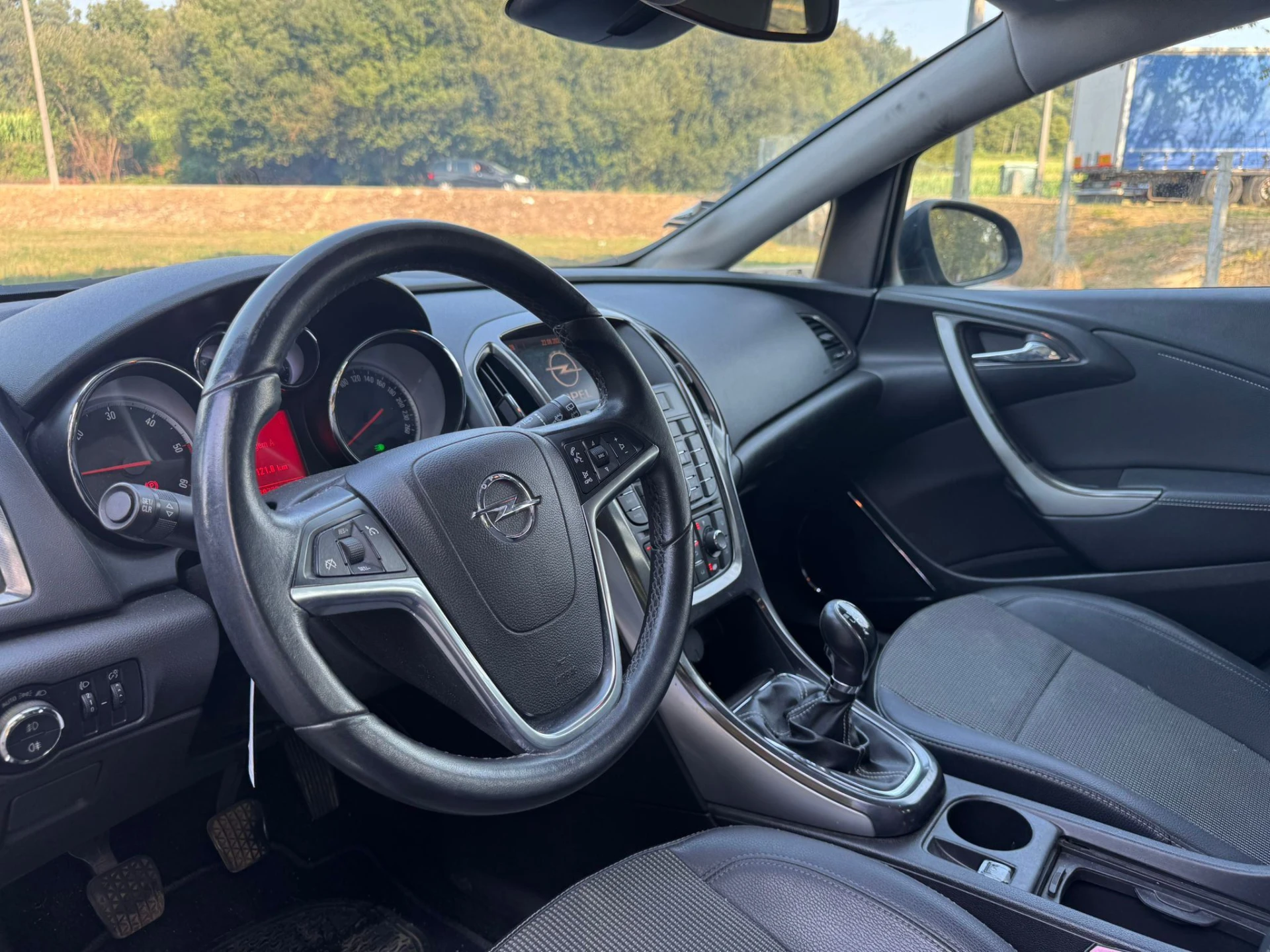 Opel Astra 11