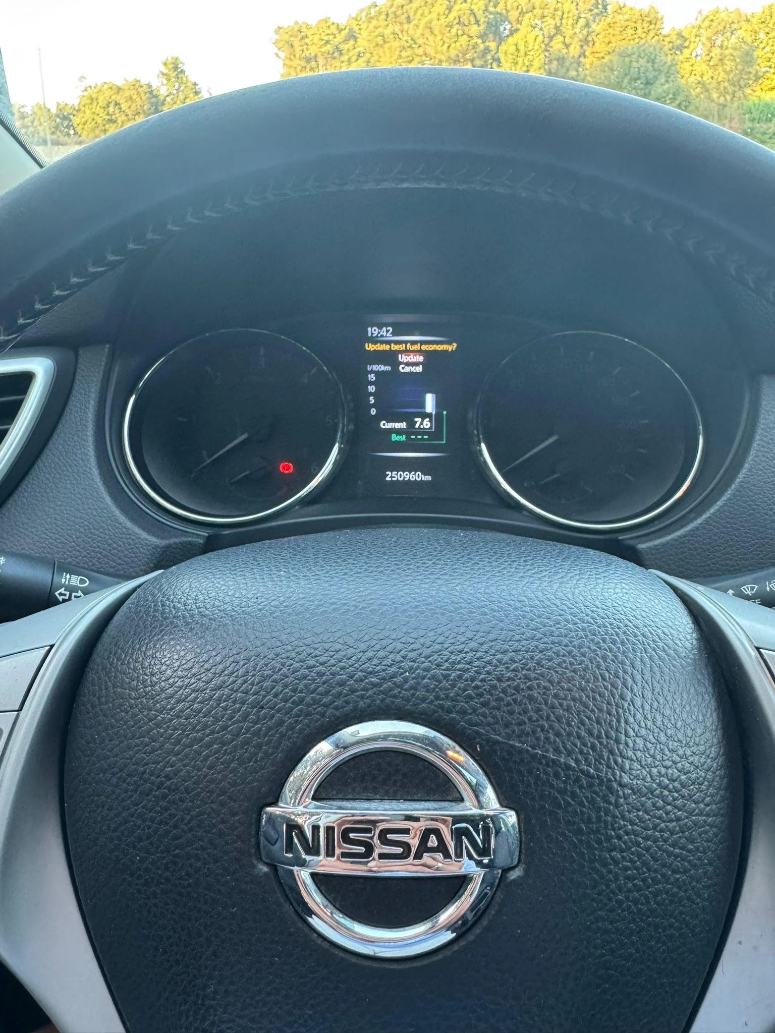 Nissan Qashqai 11