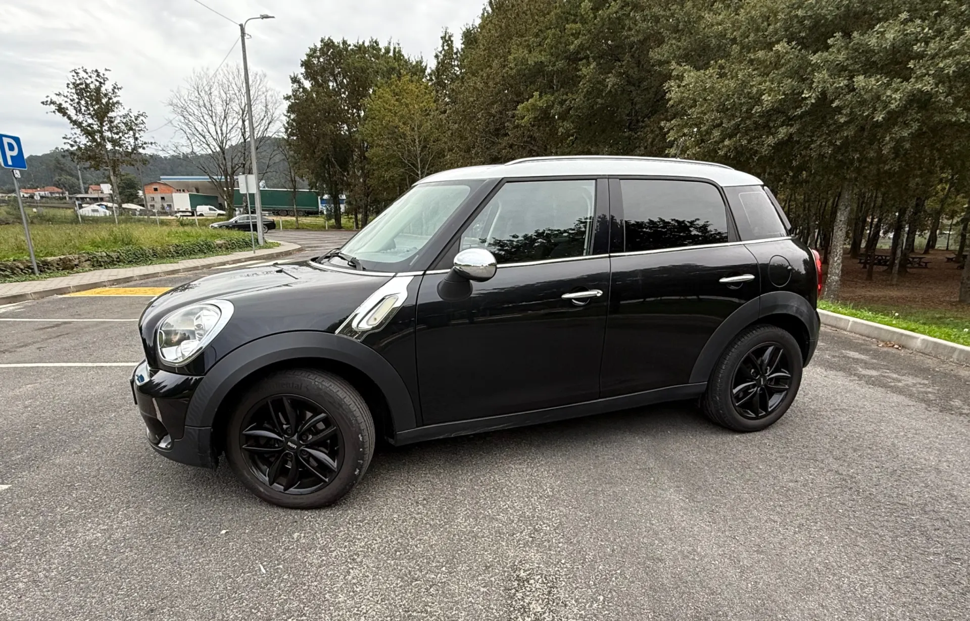 MINI Countryman 8