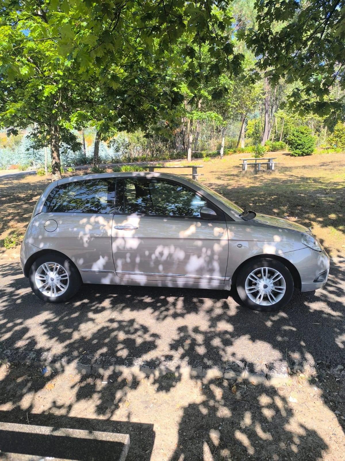 Lancia Ypsilon 9