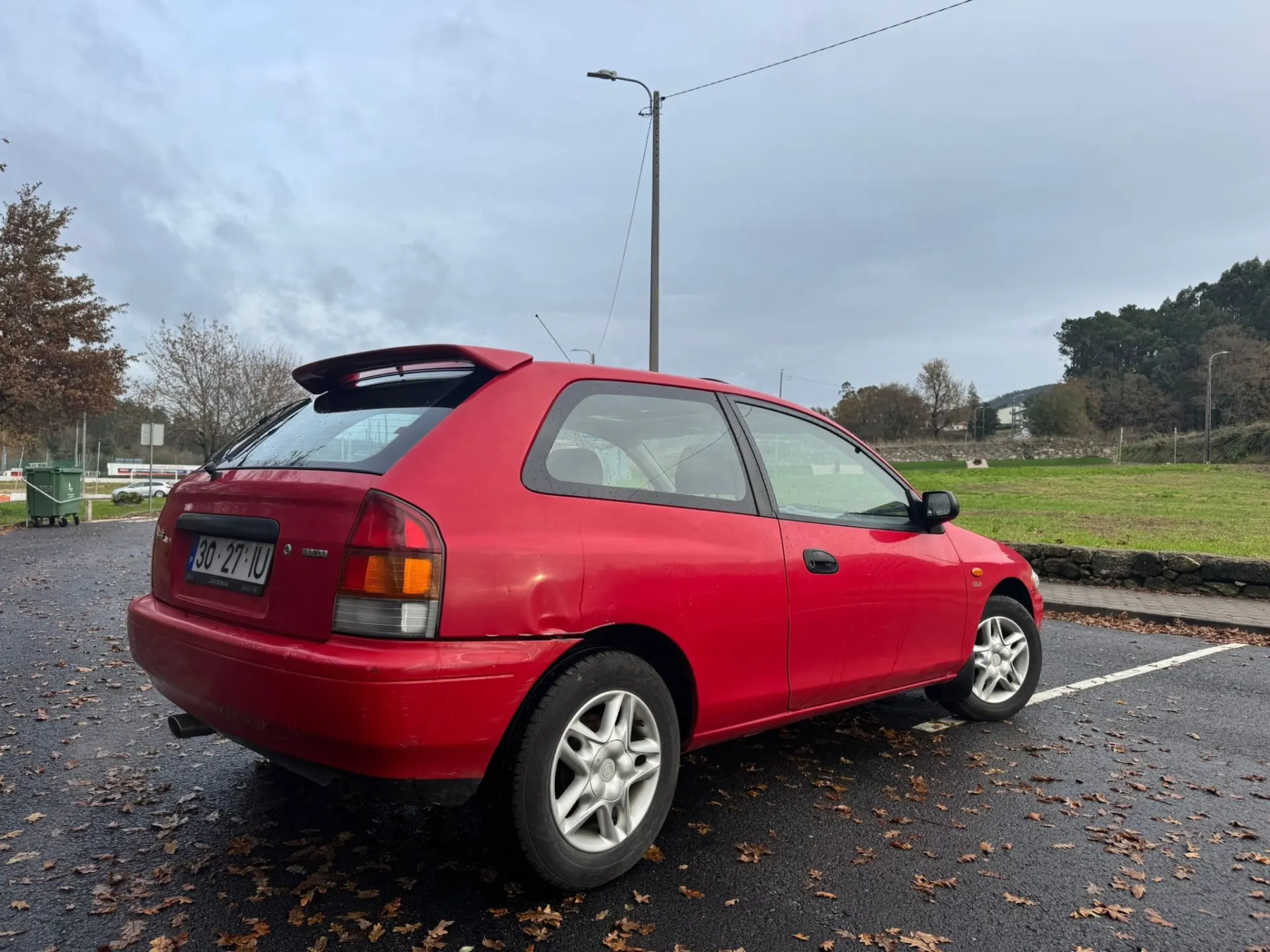 Mazda 323 9
