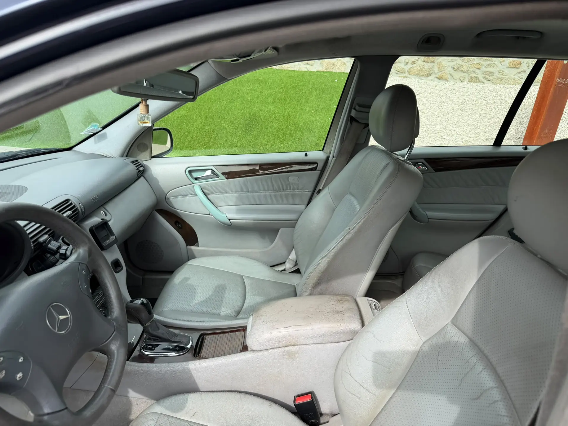 Mercedes-Benz C 220 10