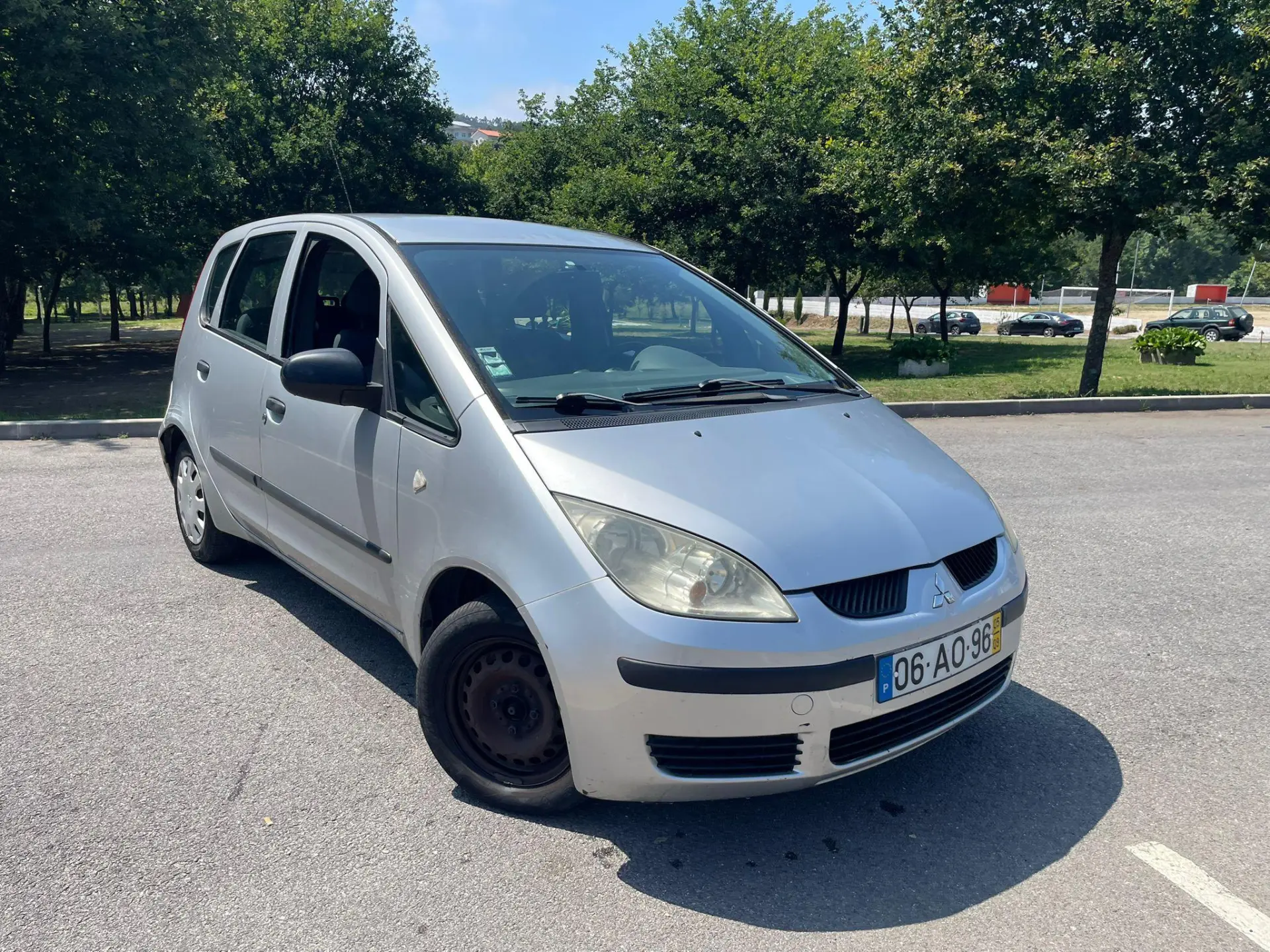 Mitsubishi Colt 5