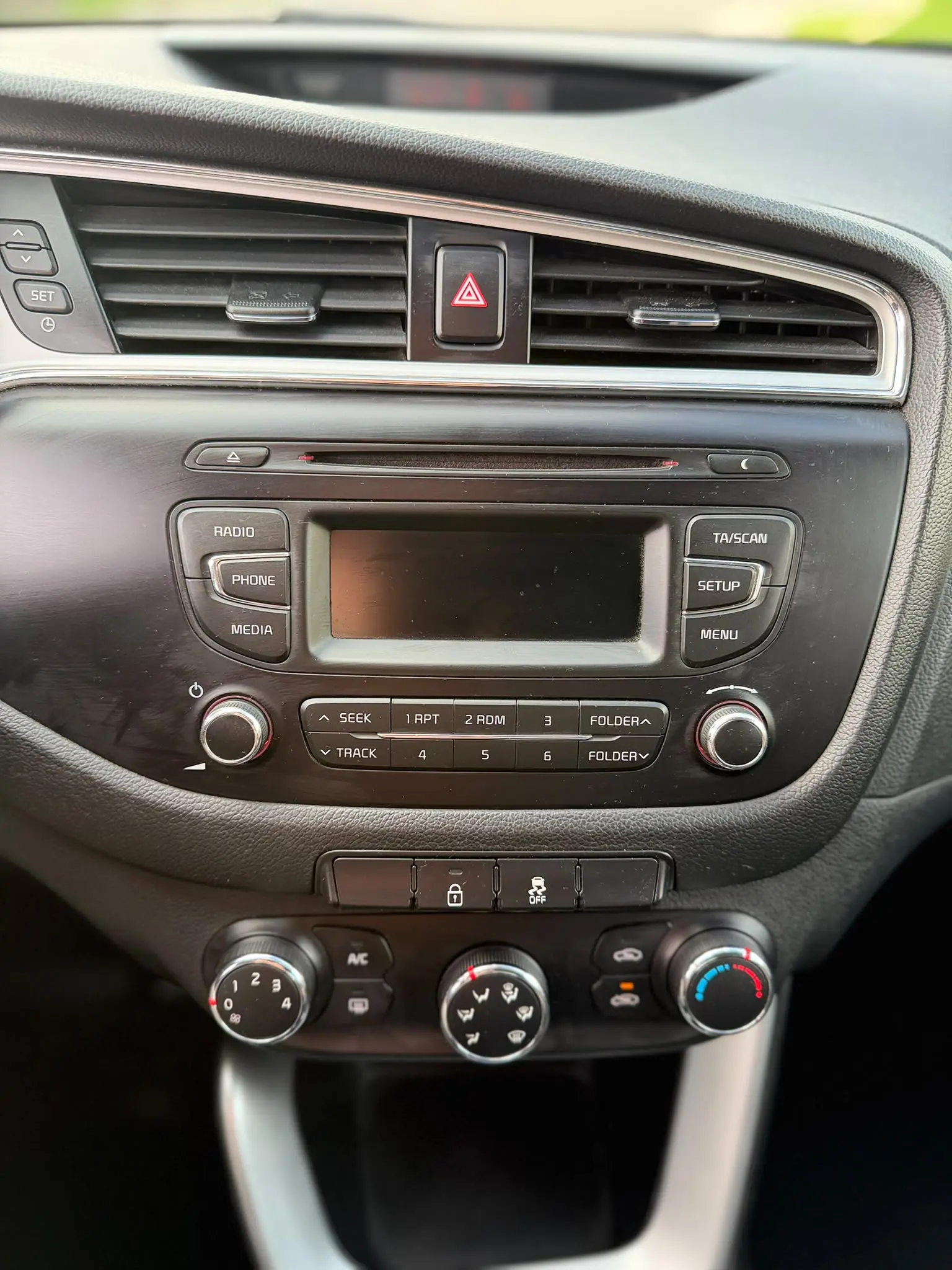 Kia Ceed 8