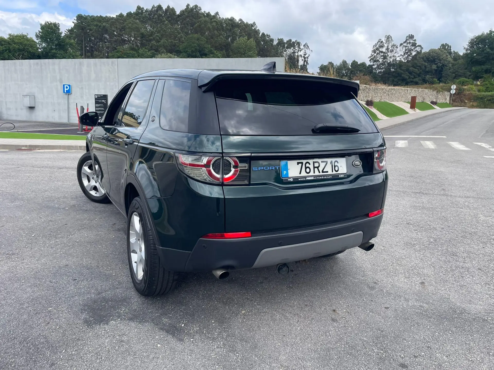 Land Rover Discovery Sport 5