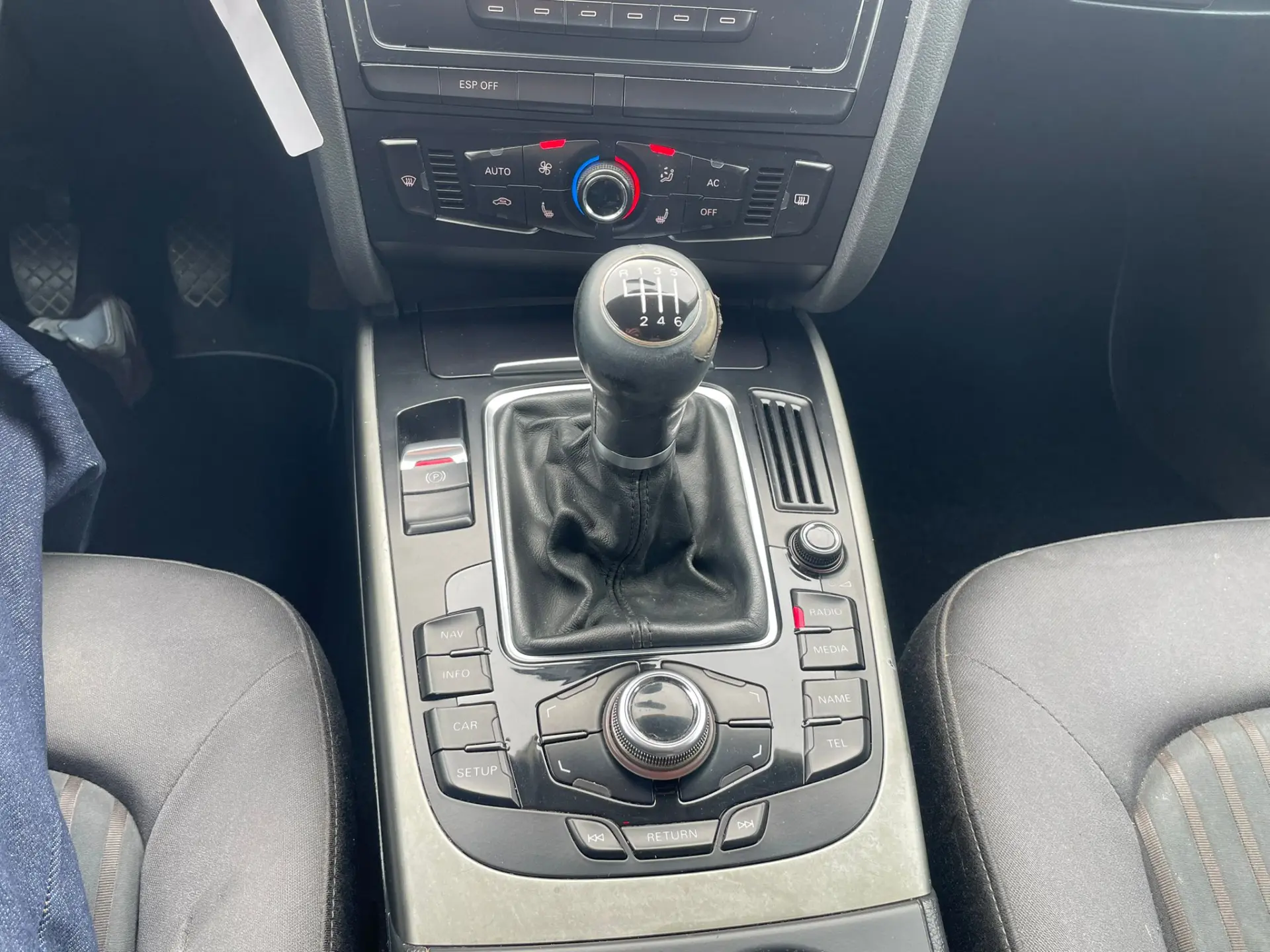 Audi A4 2.7 TDI V6 6