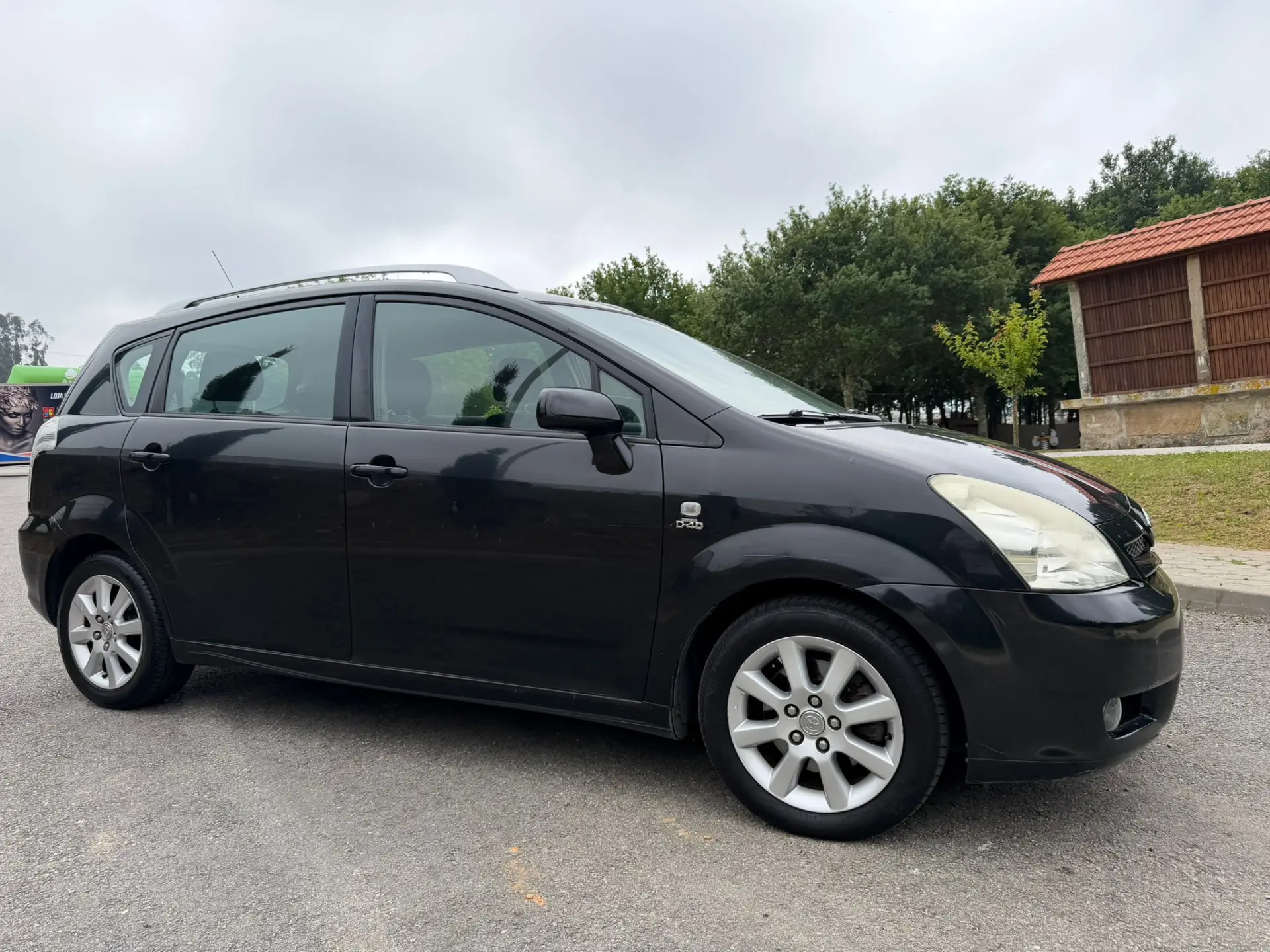 Toyota Corolla Verso 2