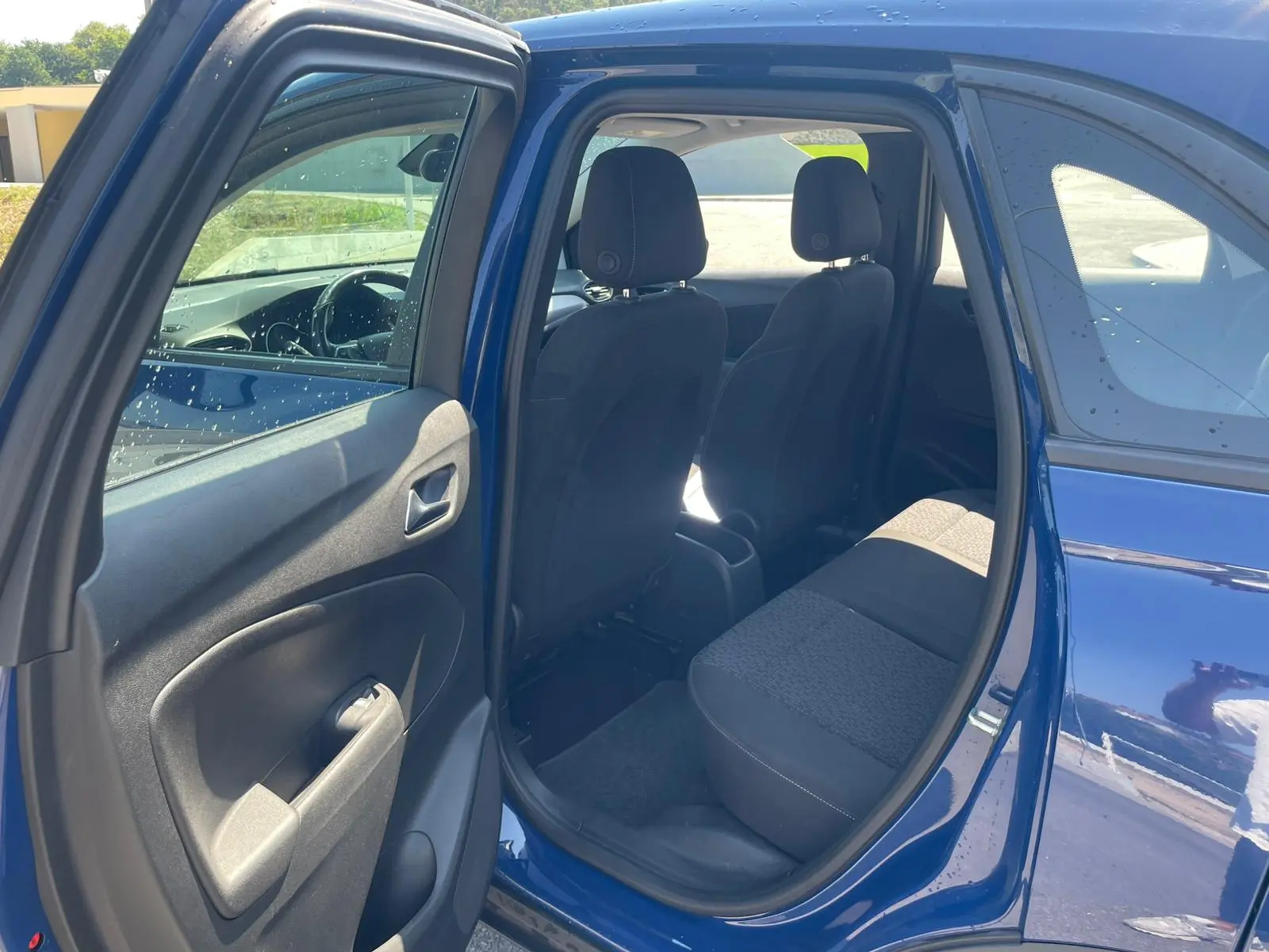 Opel Crossland X 6