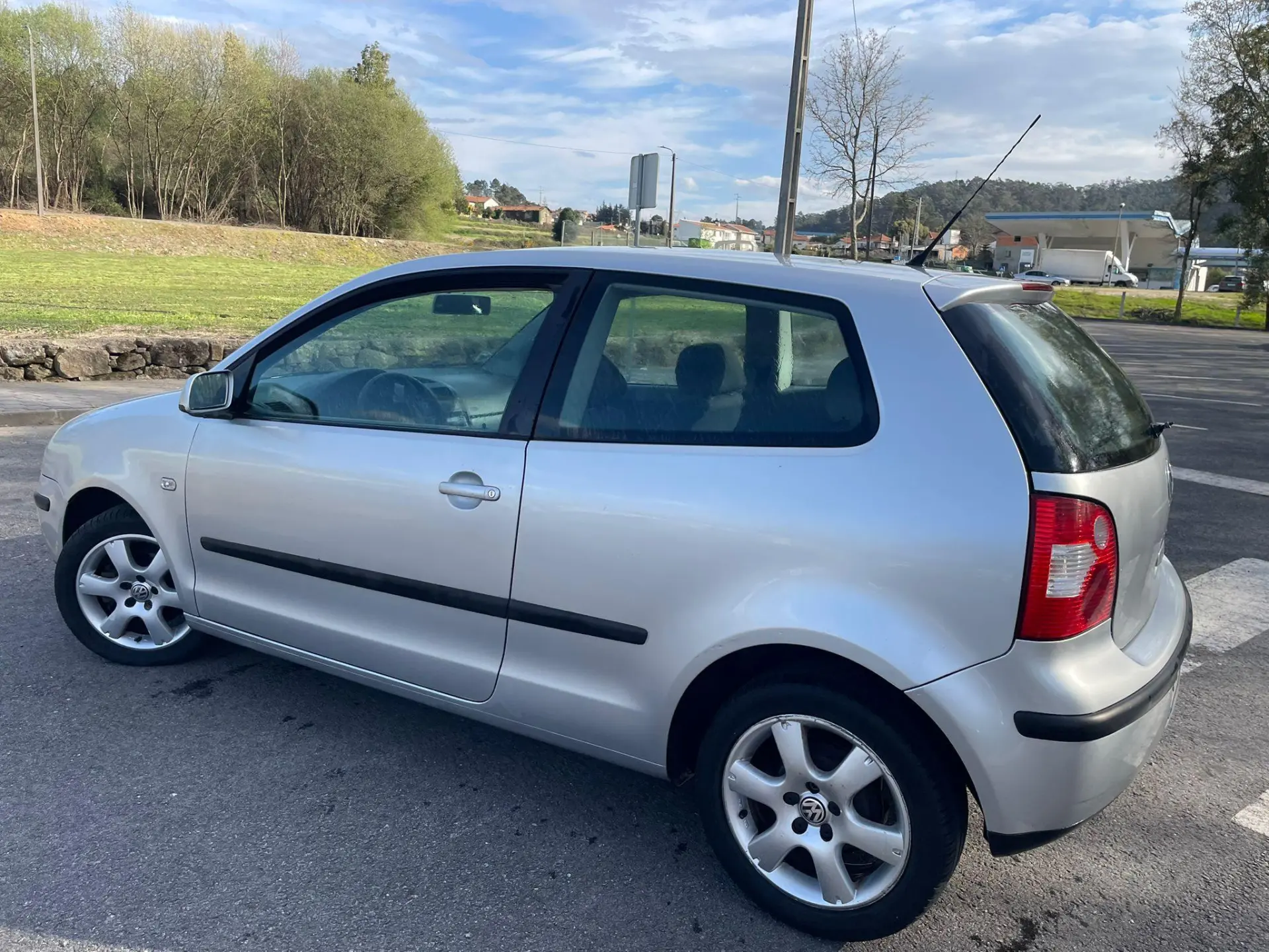 Volkswagen Polo 2